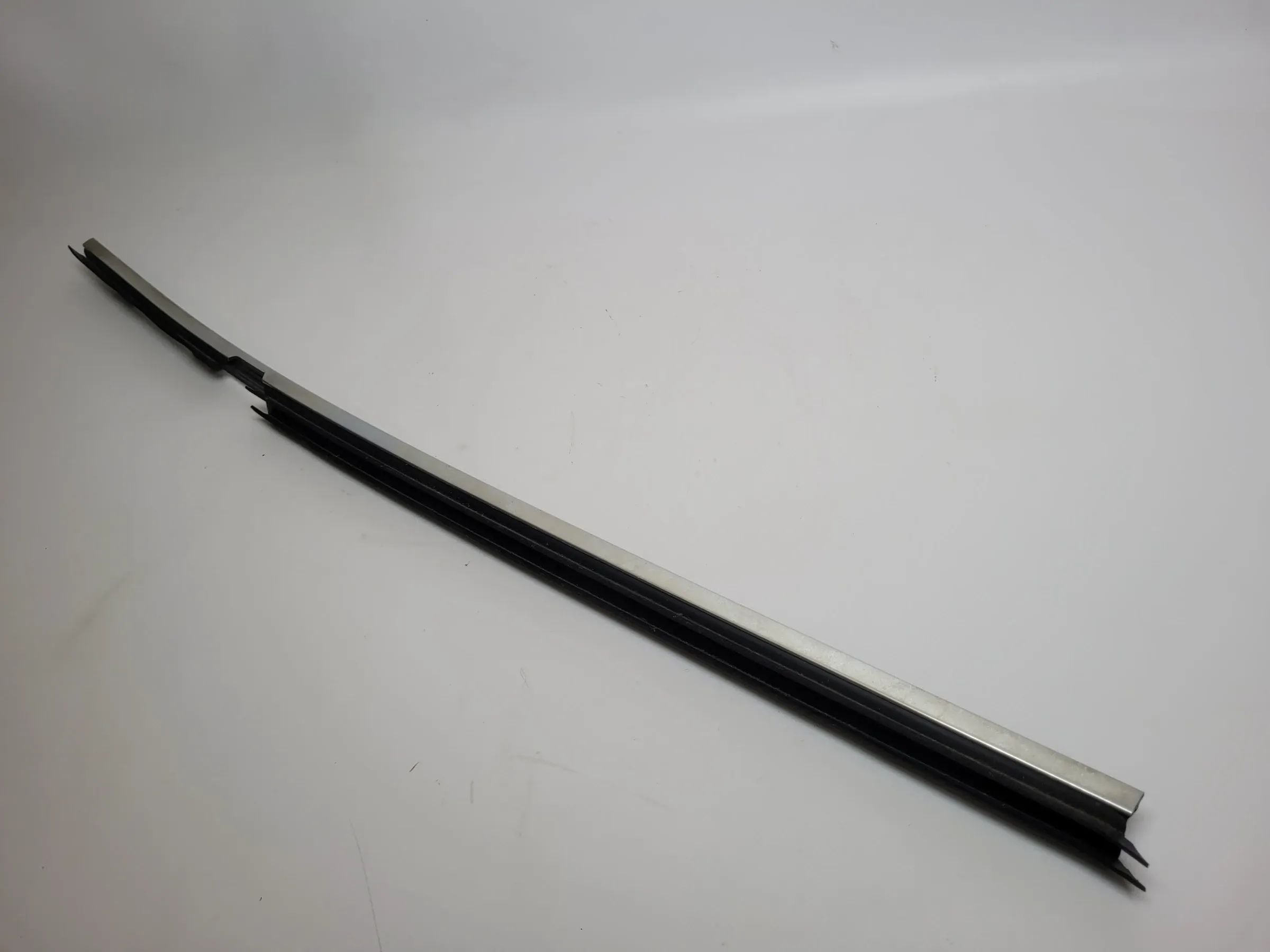 BMW 5er Touring E39 Chrom Leiste Dichtung Hinten Rechts 51.22-8185818 Original