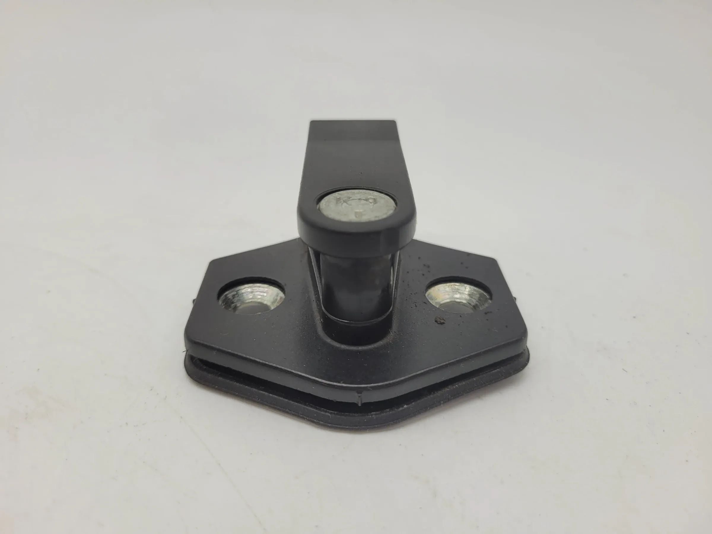 BMW 5er Touring E39 Schliesskeil Türschloss Fanghaken L/R V/H 8176350 Original