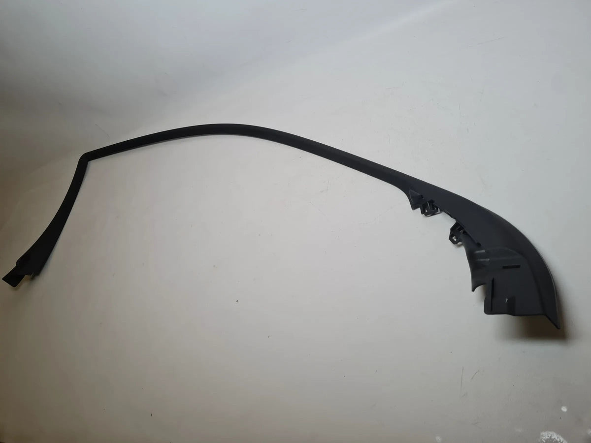 Original Mercedes C-Klasse (CL203) Fensterrahmenverkleidung Links A2037250371