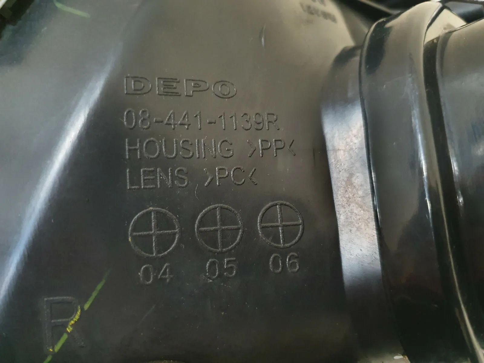 Фара правая VW Поло 6N2 084411139 основная фара 96383200 (K54)