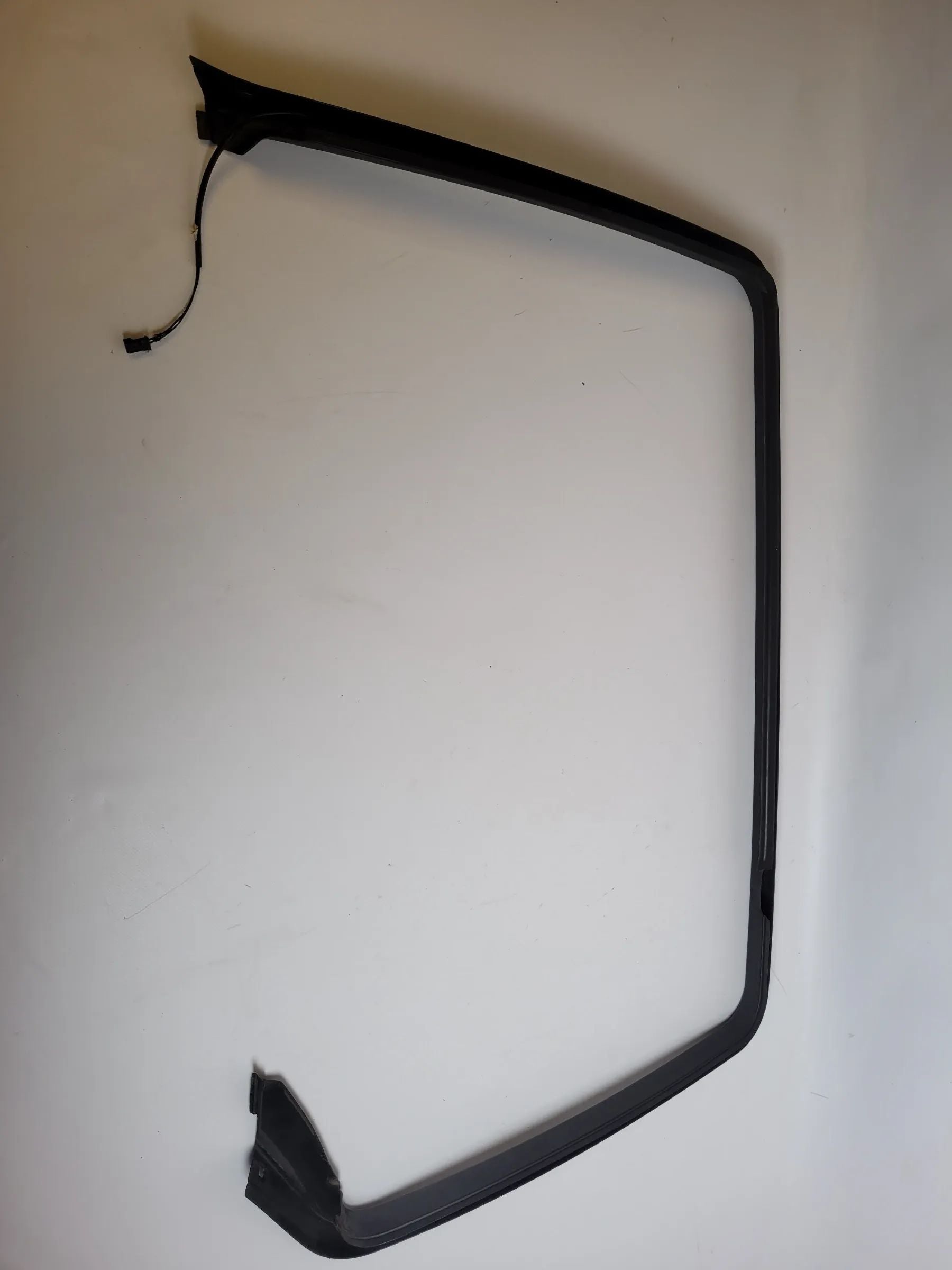 BMW 5er Touring E39 Blende Fensterrahmen Tür Links Hinten 51.34-8189273 Original