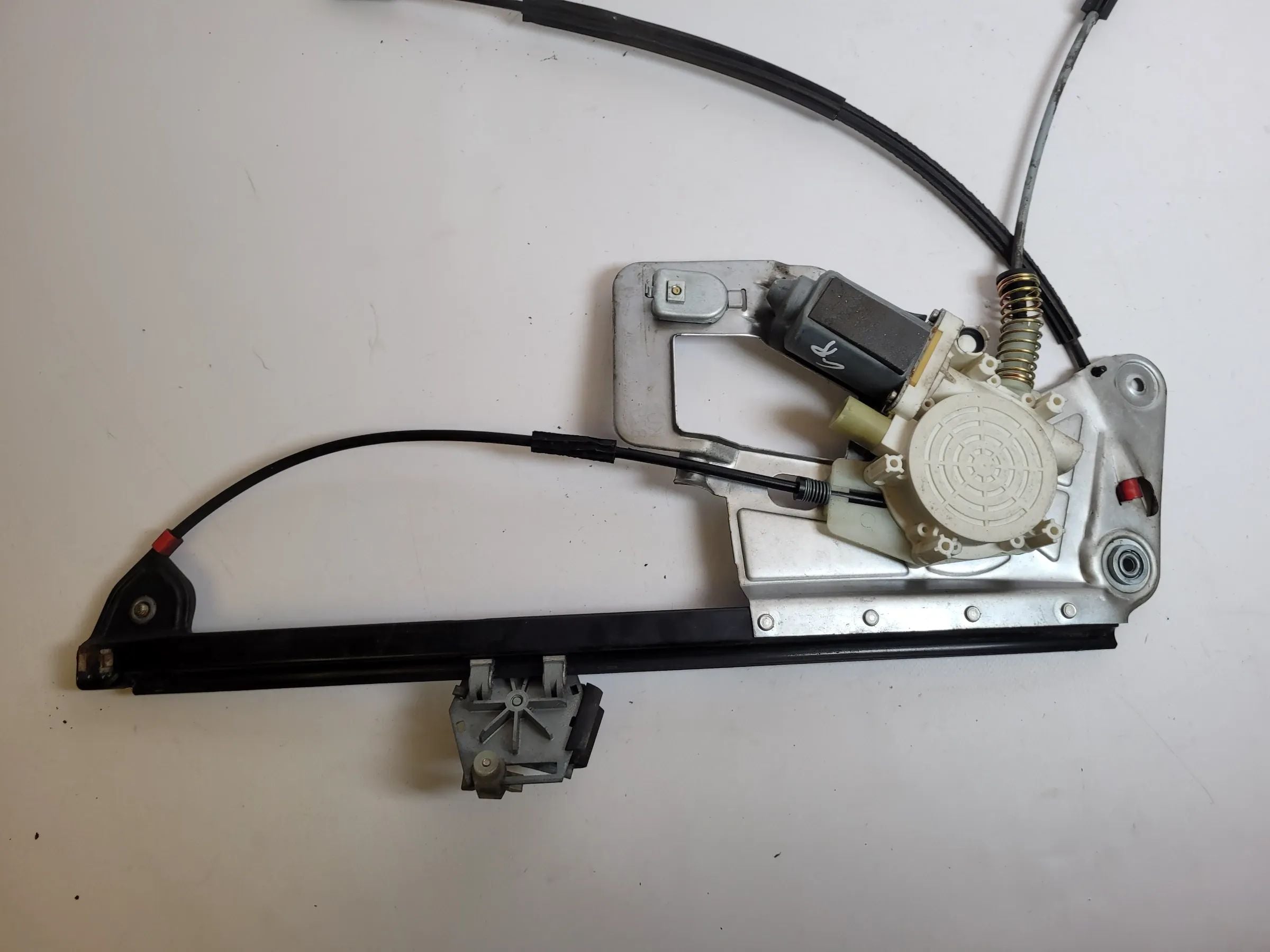 BMW 5er Touring Fensterhebermotor + Gestänge Vorne Rechts 67.62-8360512 Original