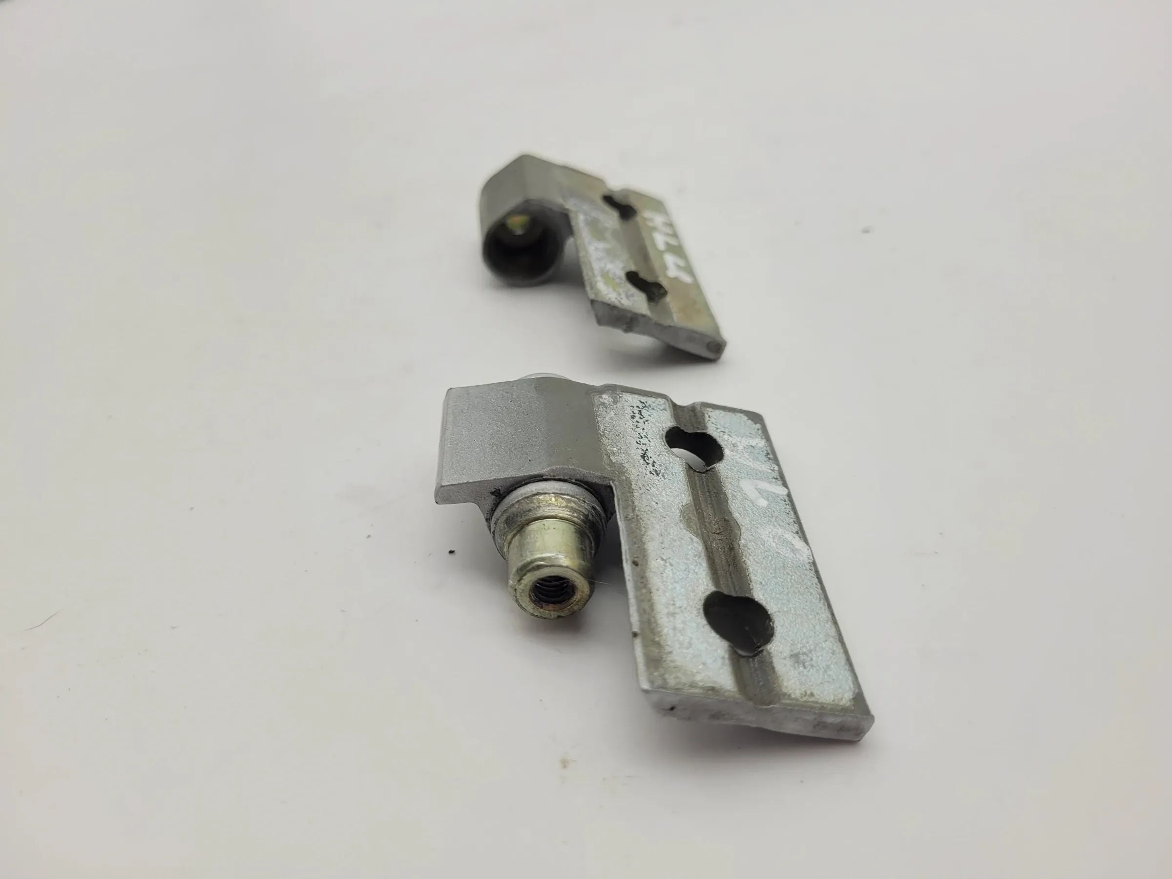 BMW 5er Touring E39 Türscharnier Scharnier Hinten Links Oben+Unten Original