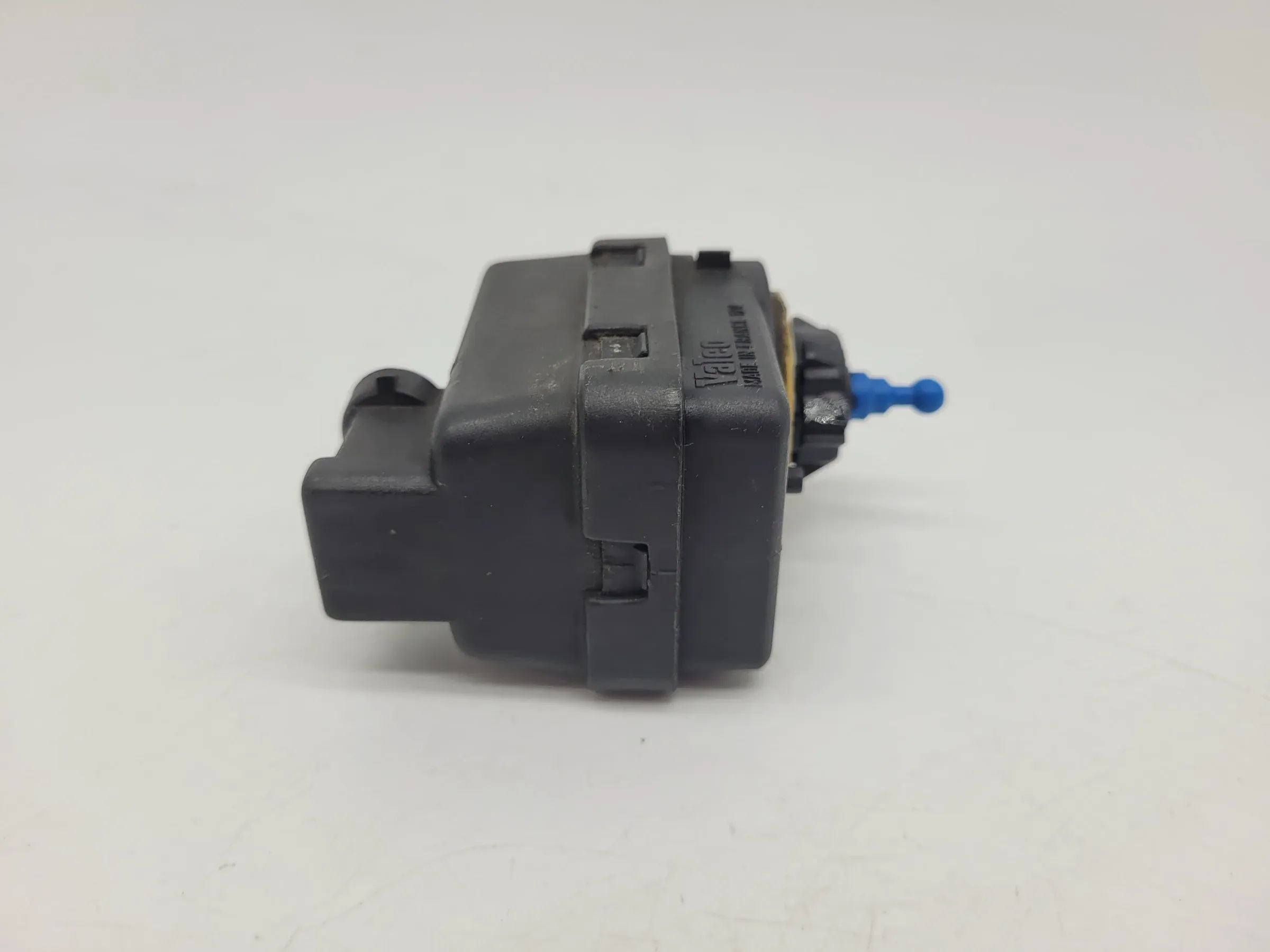 Renault Espace III / Laguna I Scheinwerfer Stellmotor LWR 7700415343 Original