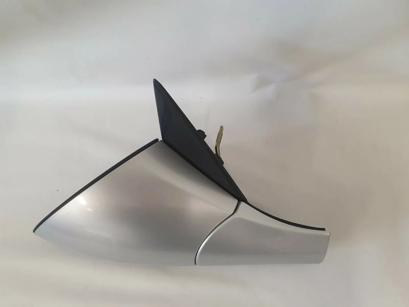 Opel Vectra Mod.99 Sağ Mekanik Ayarlı Dış Dikiz Aynası GM0510411 Gri