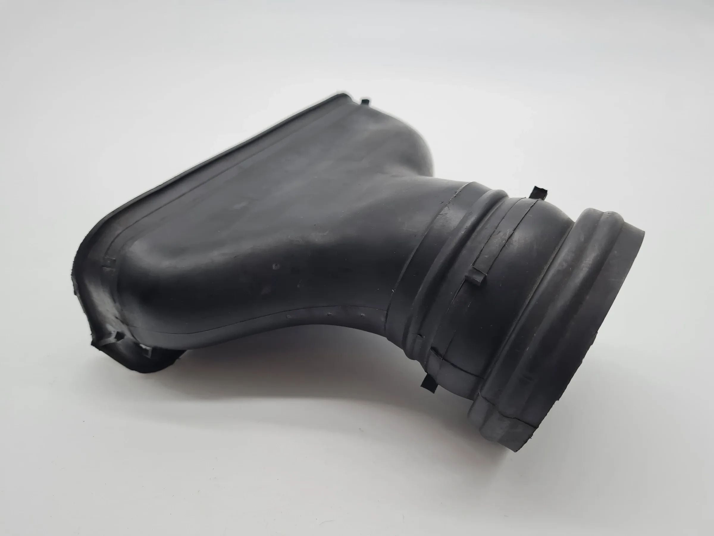 BMW E36 316i 318i Ansaugrohr Ansaugstutzen 1727891