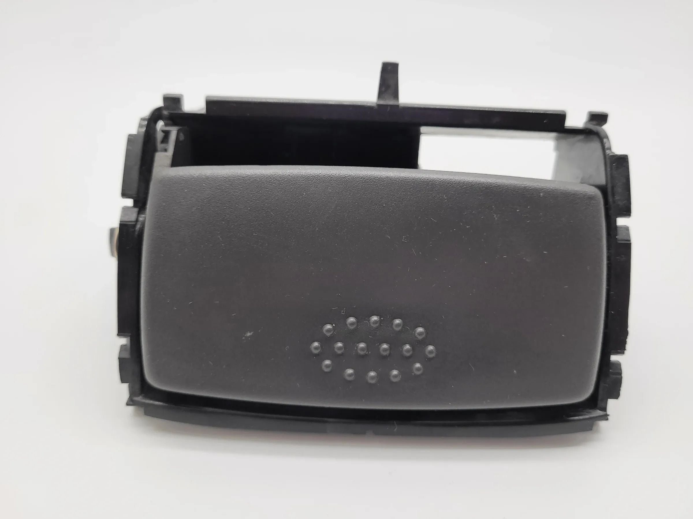 Original Mercedes-Benz A-Klasse (W168) Aschenbecher / Schaltknauf, A1688100133