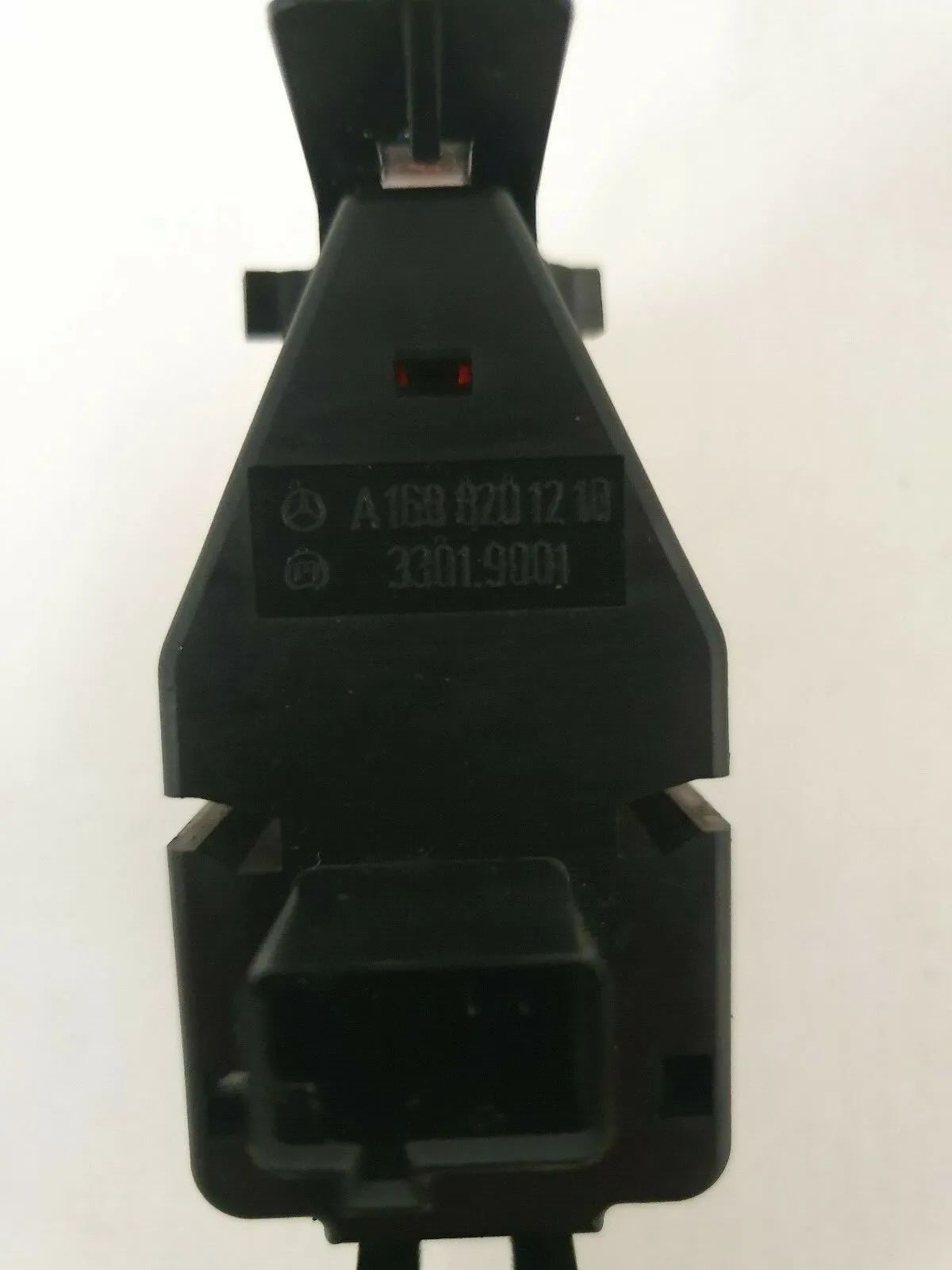 ⭐⭐⭐ Włącznik świateł awaryjnych ZV A1688201210 Mercedes-Benz Klasa A W168 ⭐⭐⭐