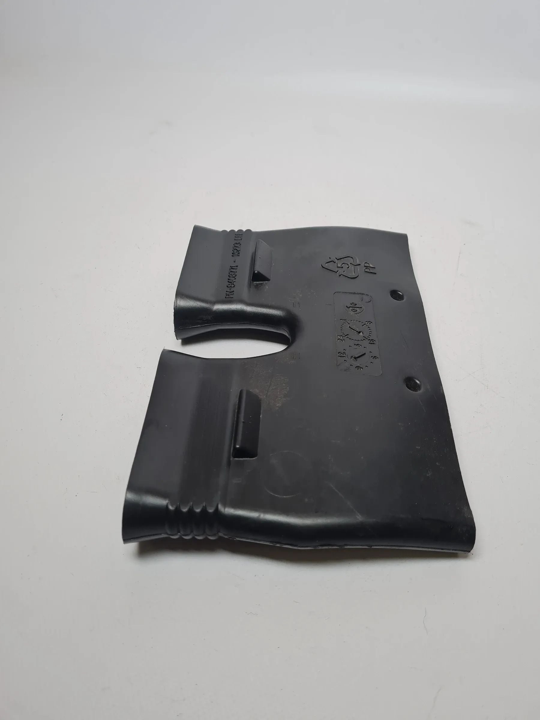 Original BMW X5 (E53) Fußbodenheizung Luftkanal Links 8408771