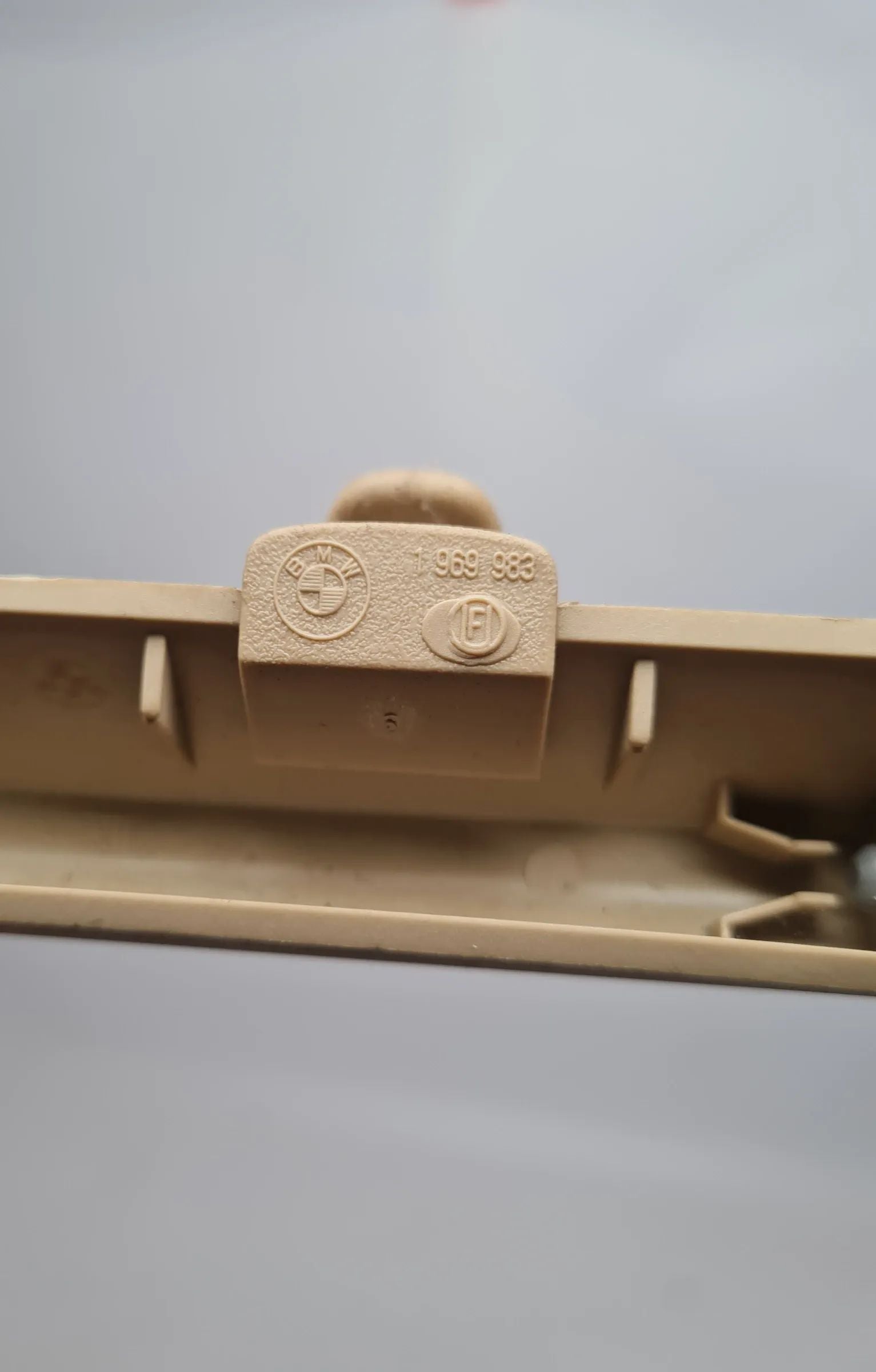 Original BMW X5 (E53) Dach Griff Hinten Rechts 1969983