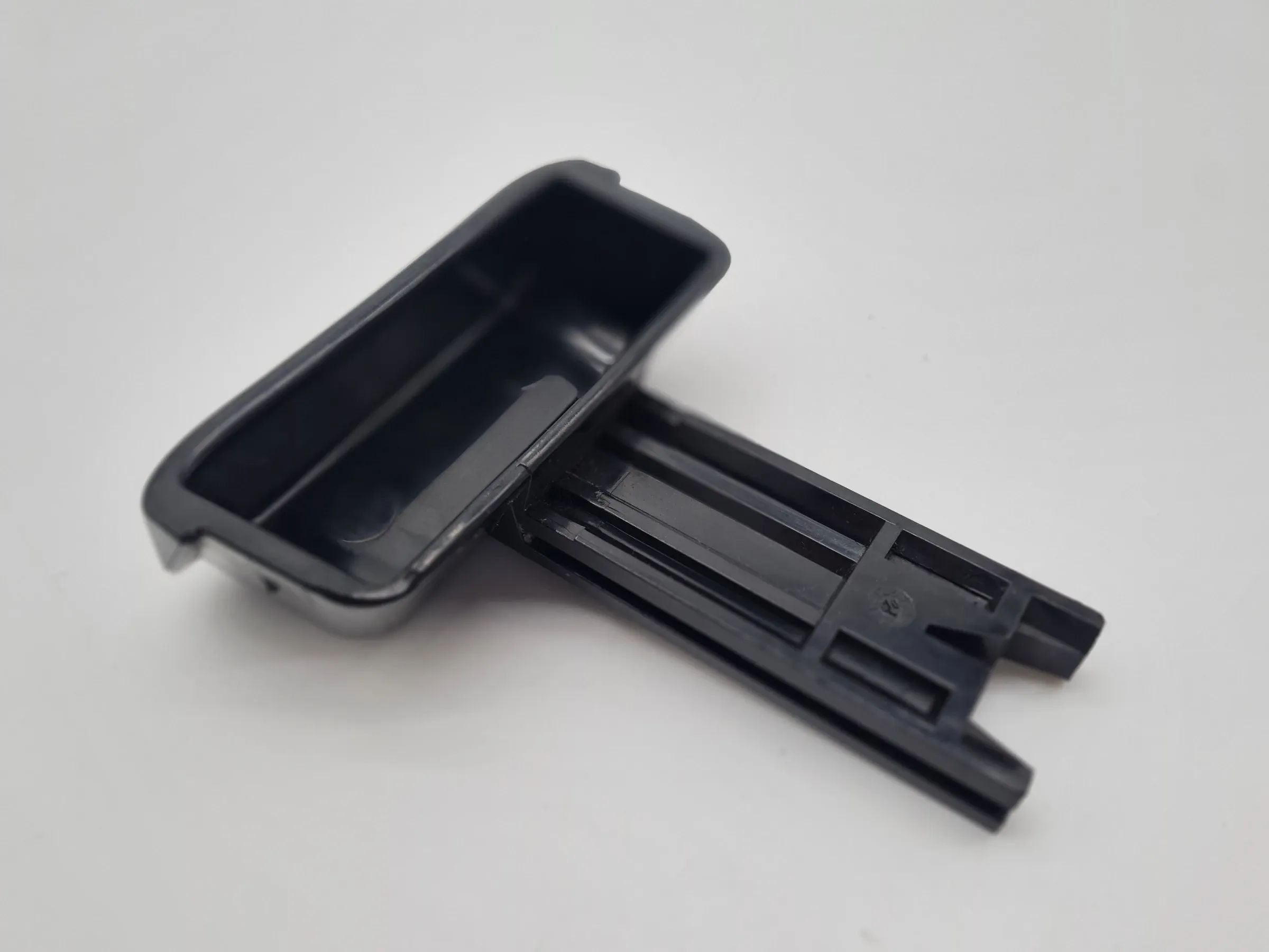 Original Mercedes-Benz C-Klasse (W203) Griff Feststellbremse A2034270620