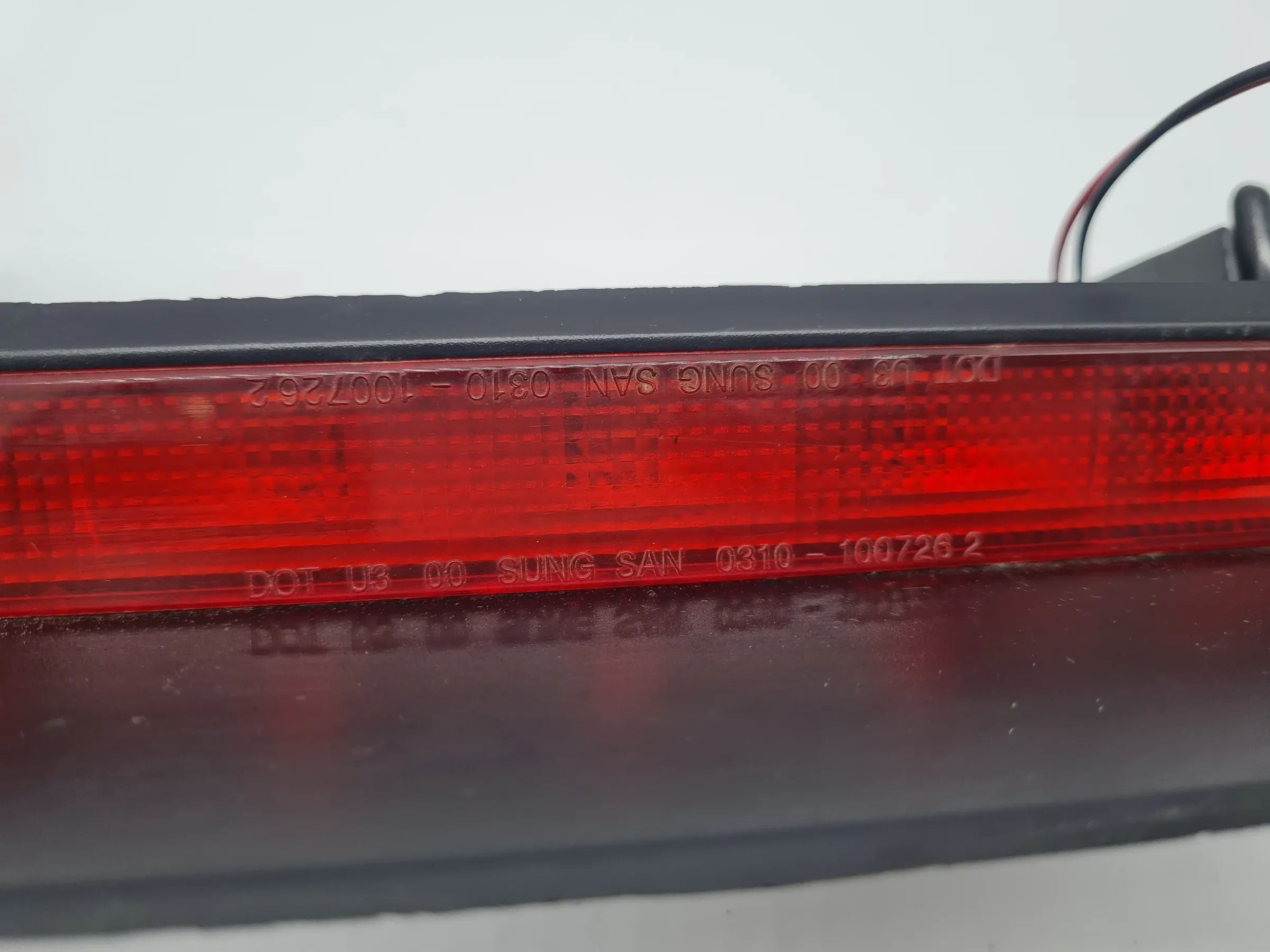 Original Daewoo / Chevrolet Rezzo (U100) Dritte Bremsleuchten 0310-1007262