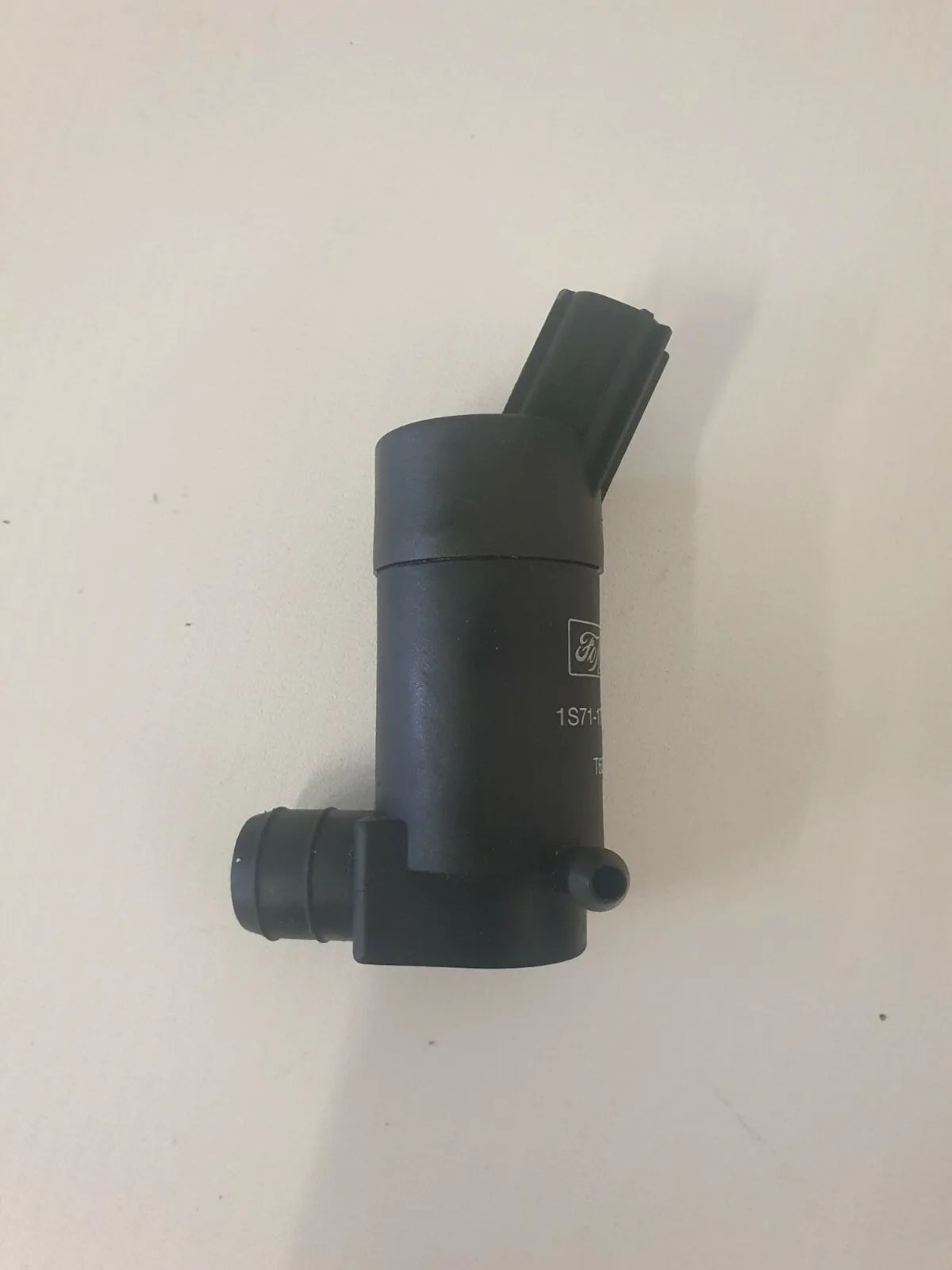 original washer fluid pump V50 1S7117K624DC Volvo S40 S60 