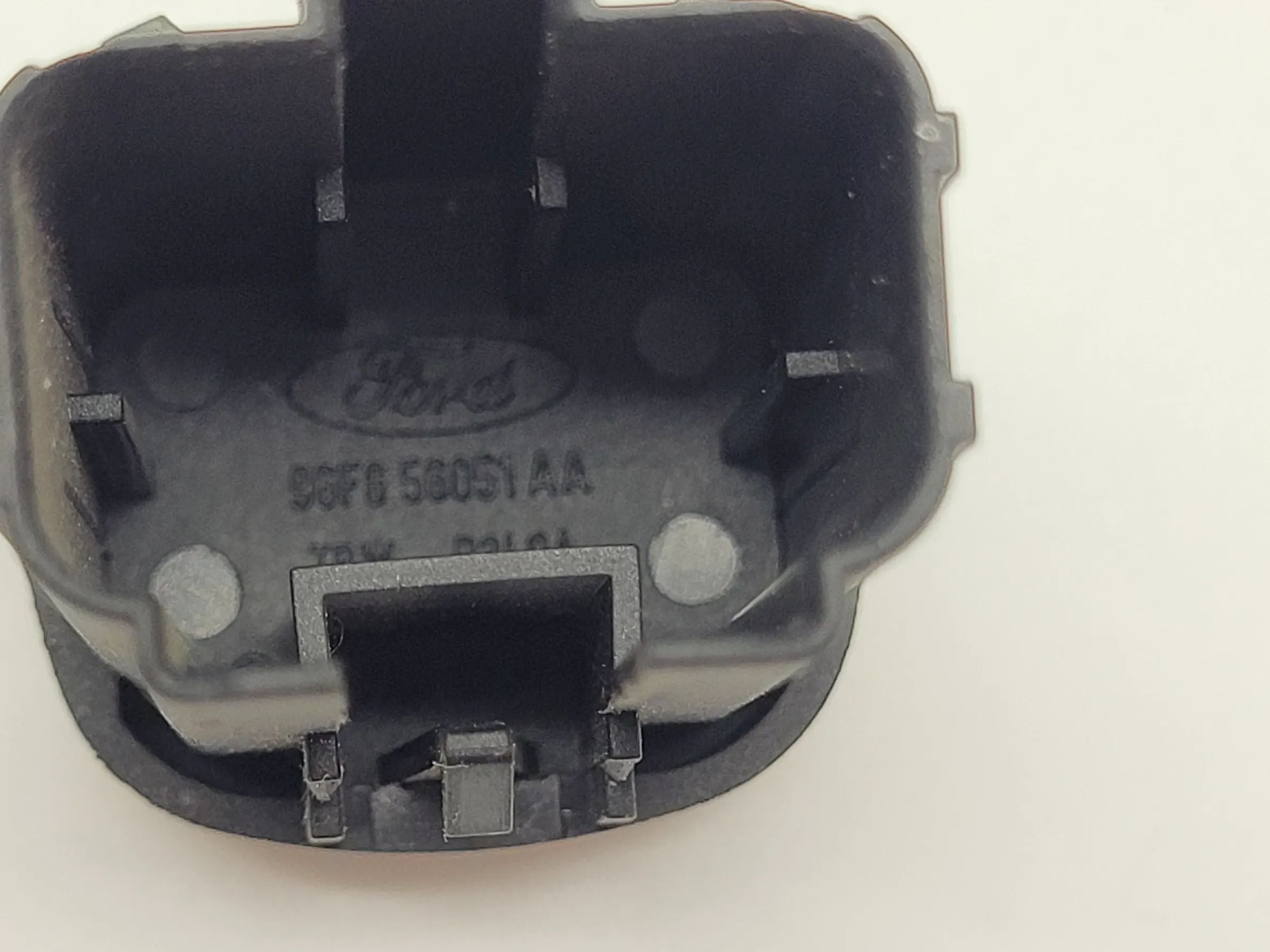 Original Ford Fiesta IV 4 (JA/JB) Blindknopf Blindstopfen 96FG-56051-AA
