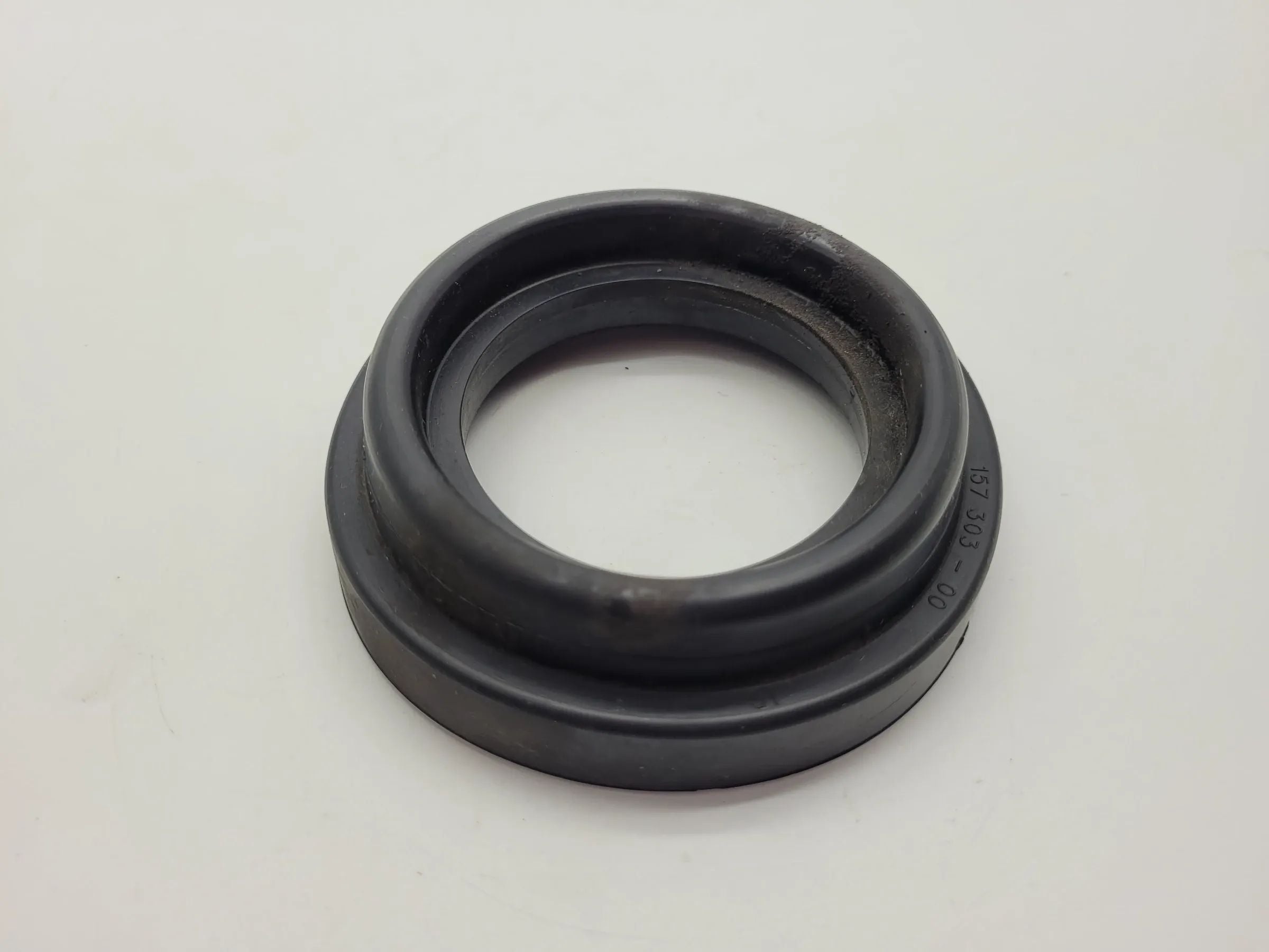 Original Opel Astra G (T98) Scheinwerfer Gummi Dichtung 100mm L/R 157303-00