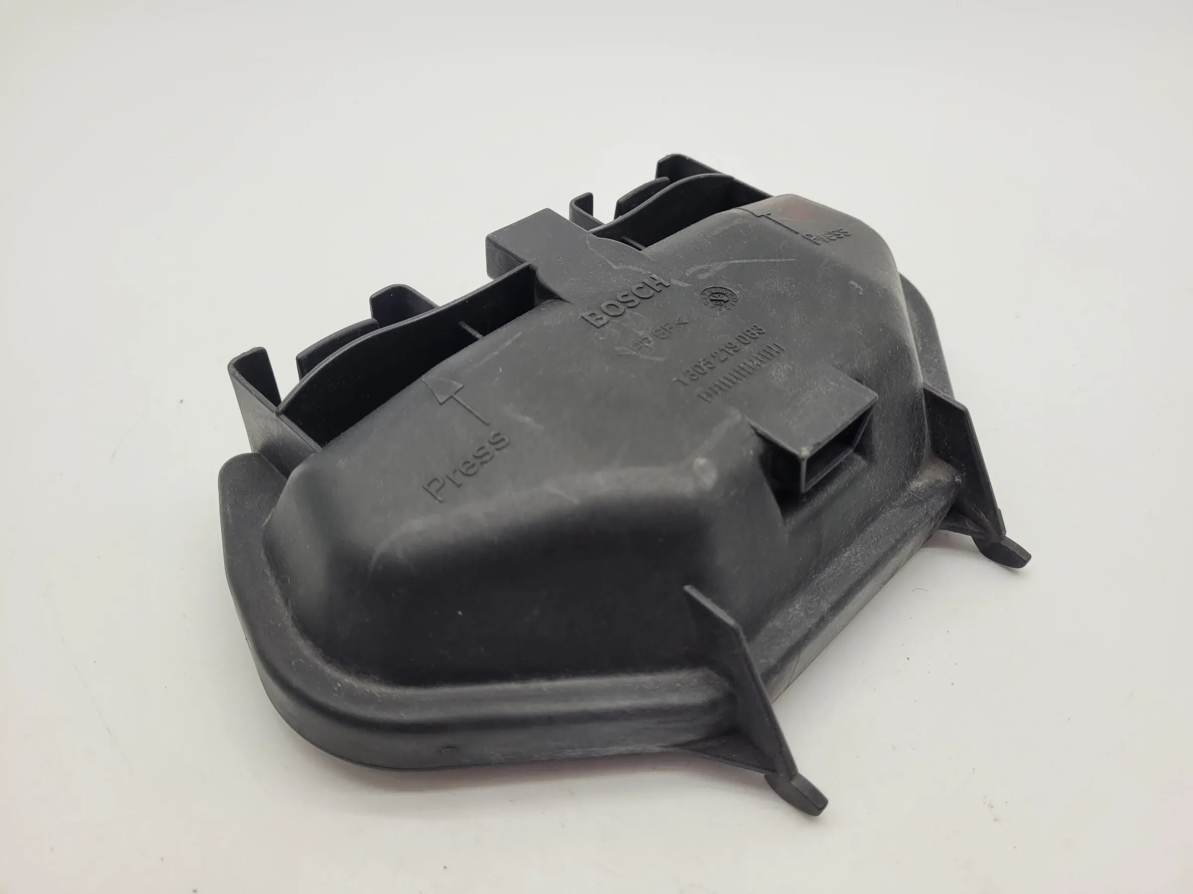 Original Audi A4 (8D2/8D5/B5) Scheinwerfer Kappe Deckel L/R 1305219063