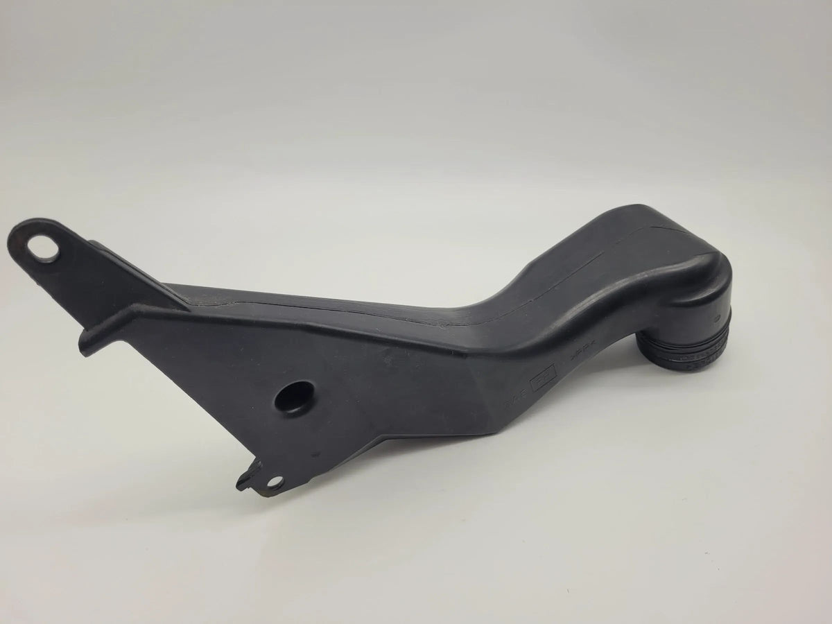 Opel Agila A (H00) Luftsaugrohr / Ansaugrohr 13766-83E00