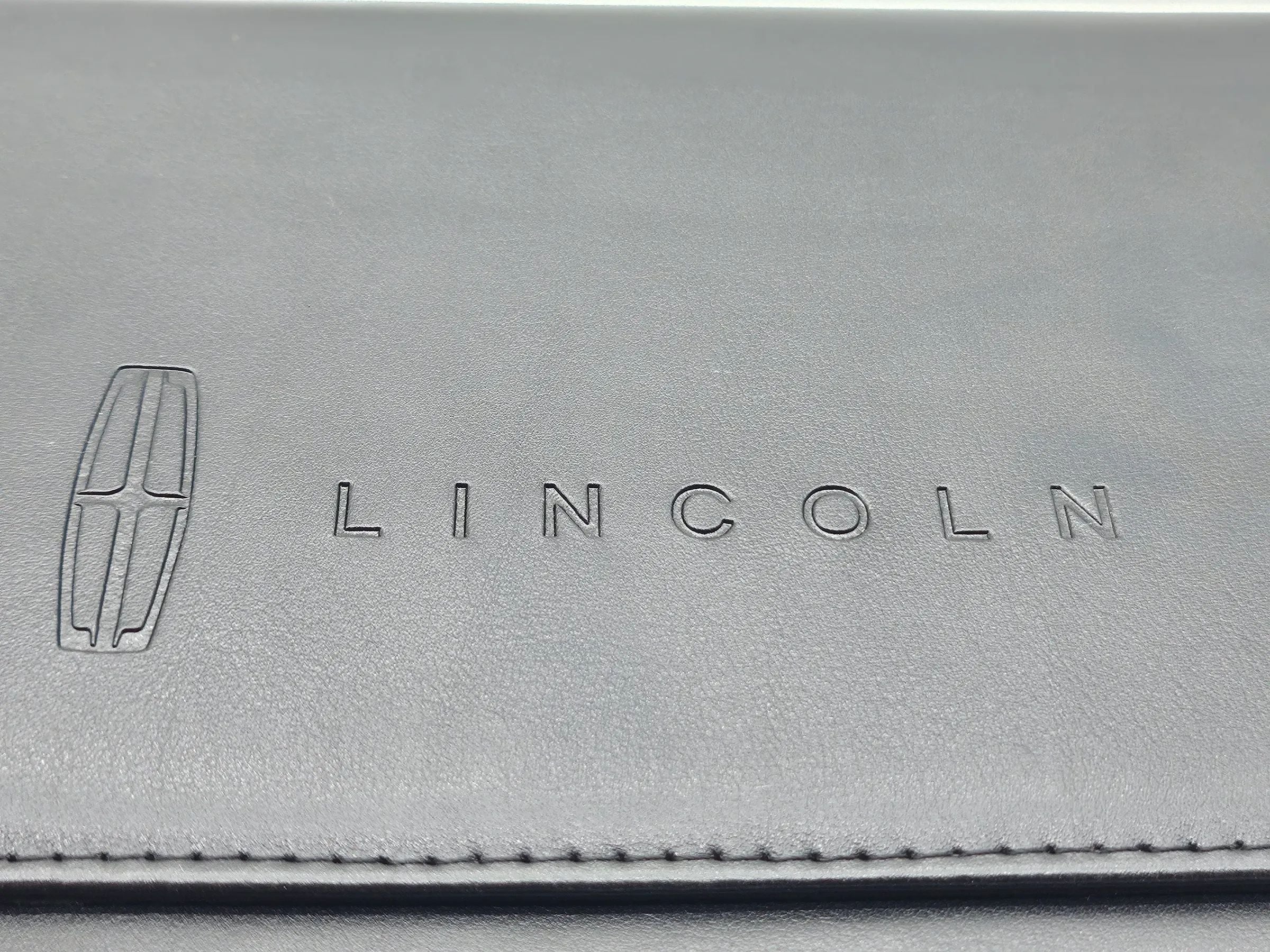 Original Lincoln Nautilus 2020 Bordmappe schwarz leder