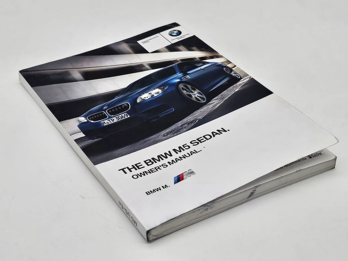 BMW M5 F10 Betriebsanleitung  Bedienungsanleitung Handbuch Bordbuch englisch