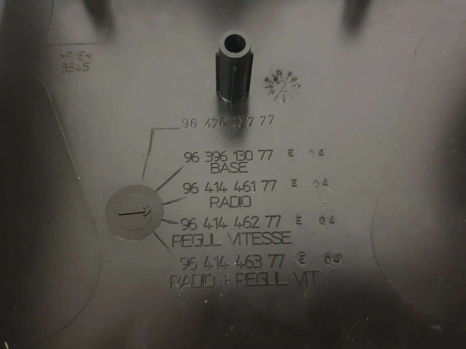 Original Peugeot 206 CC 2.0 16v 100KW Verkleidung Lenksäule Oben 9647617777