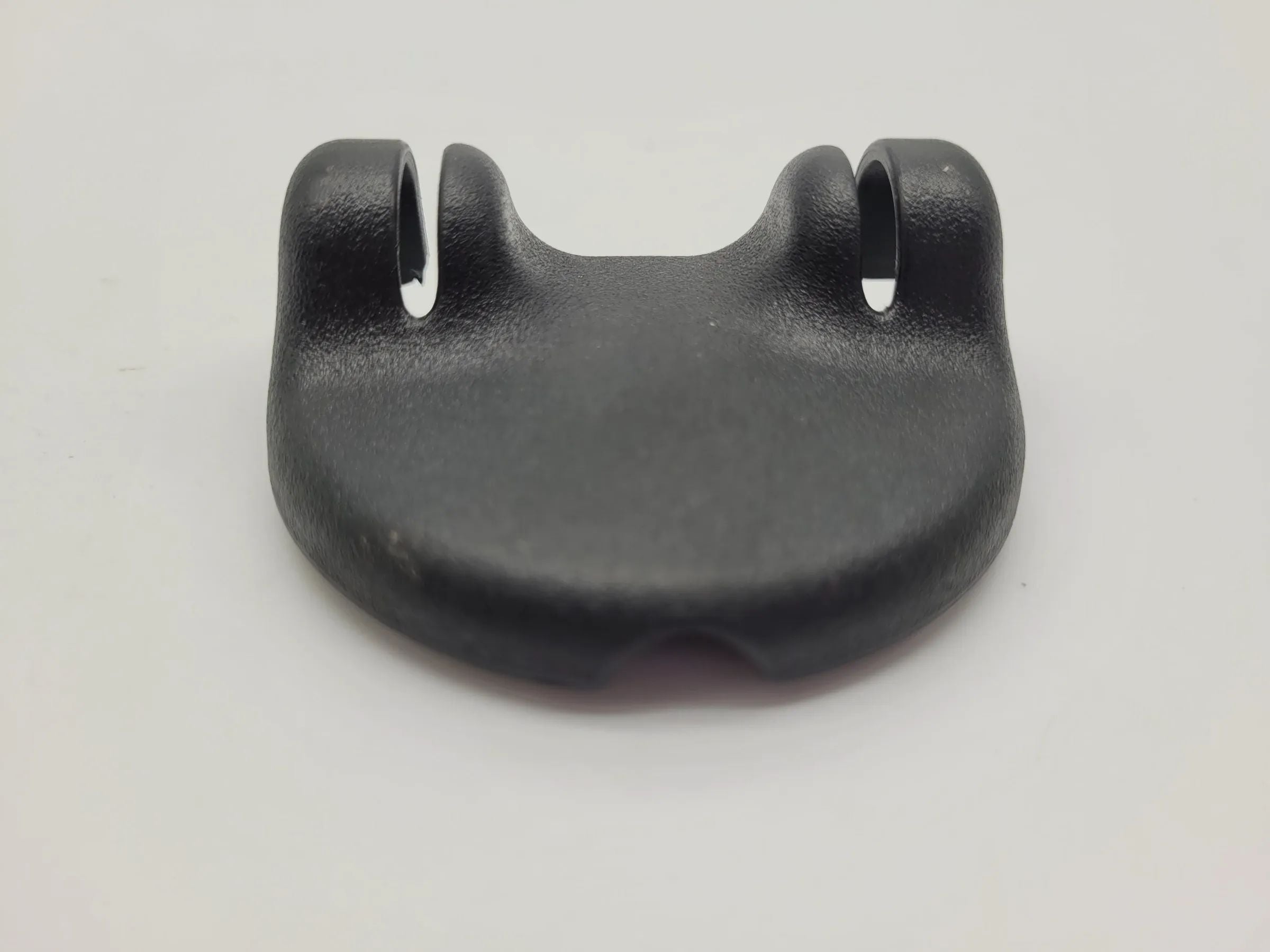 Original Mercedes-Benz C-Klasse (W203) Gurt Abdeckung Rechts A2039220030