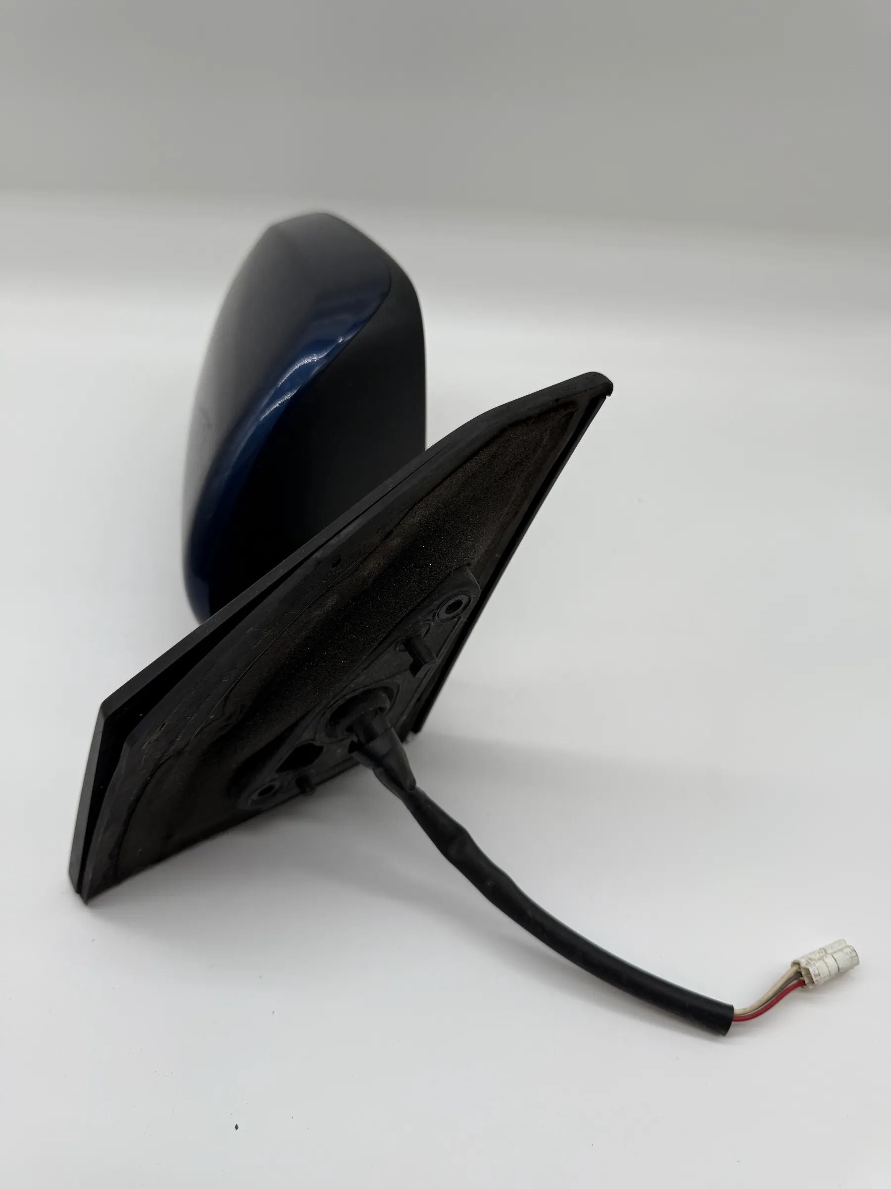 Toyota Avensis Right exterior mirror electric BLUE E11025829 