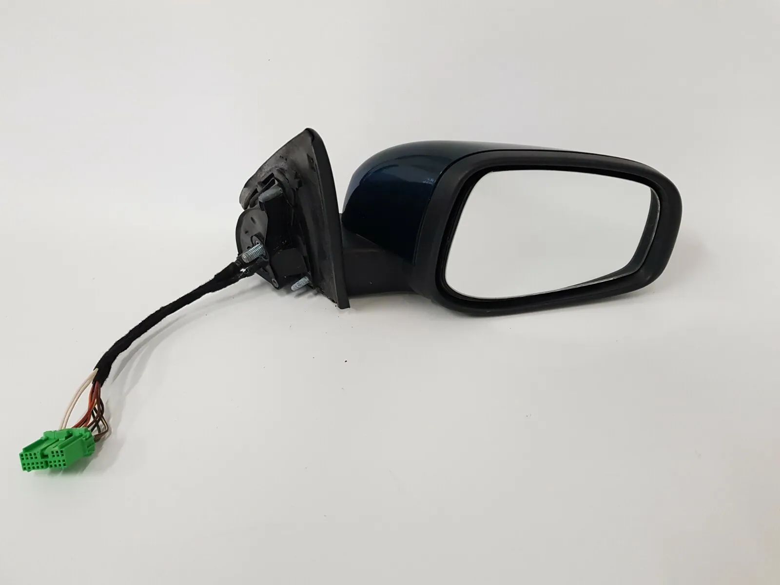 Volvo V70 S60 D5 station wagon side mirror outside mirror 3003-332 right dark green