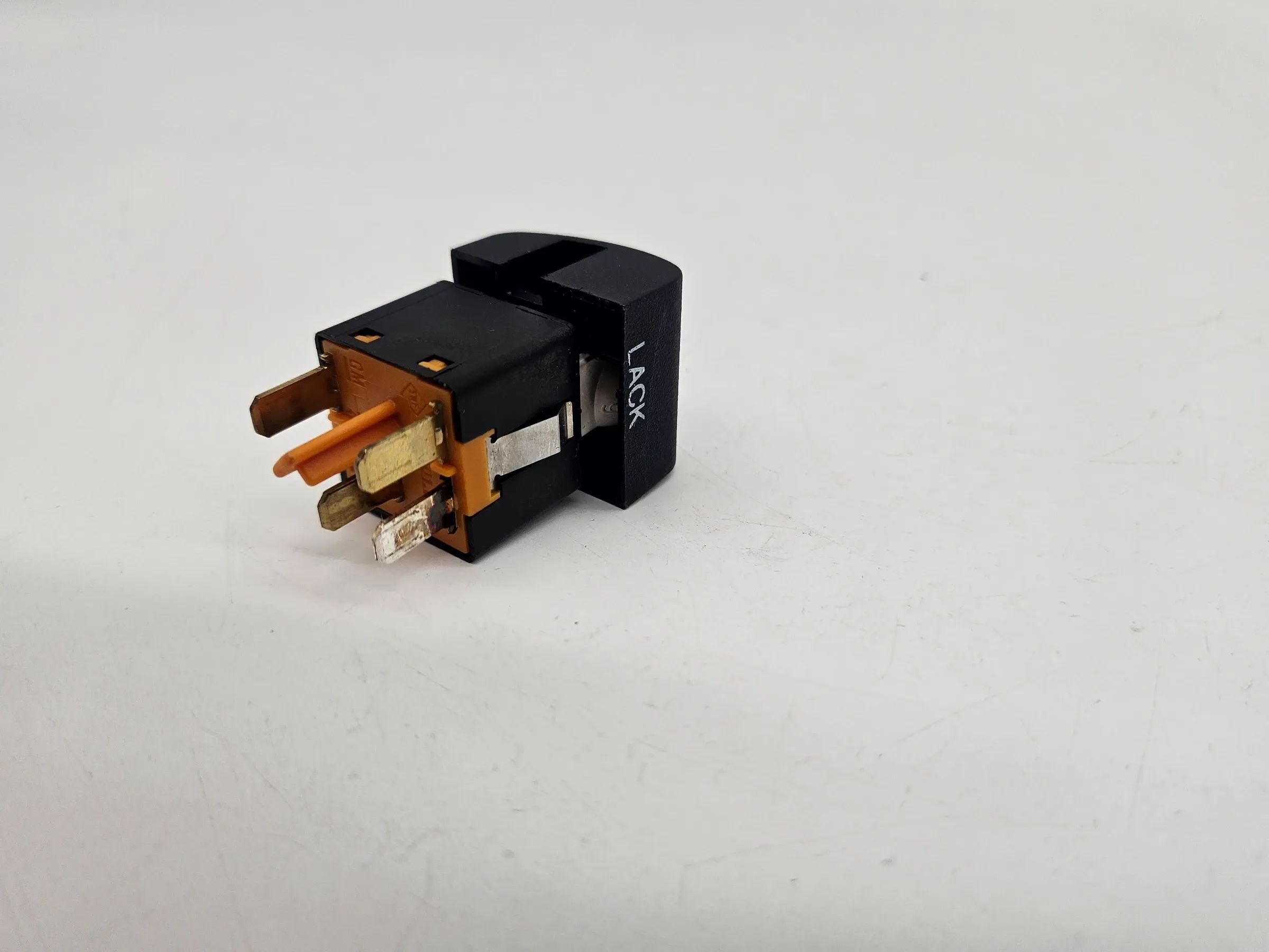 Original Opel Omega Interrupteur Chauffage Siège 90494416