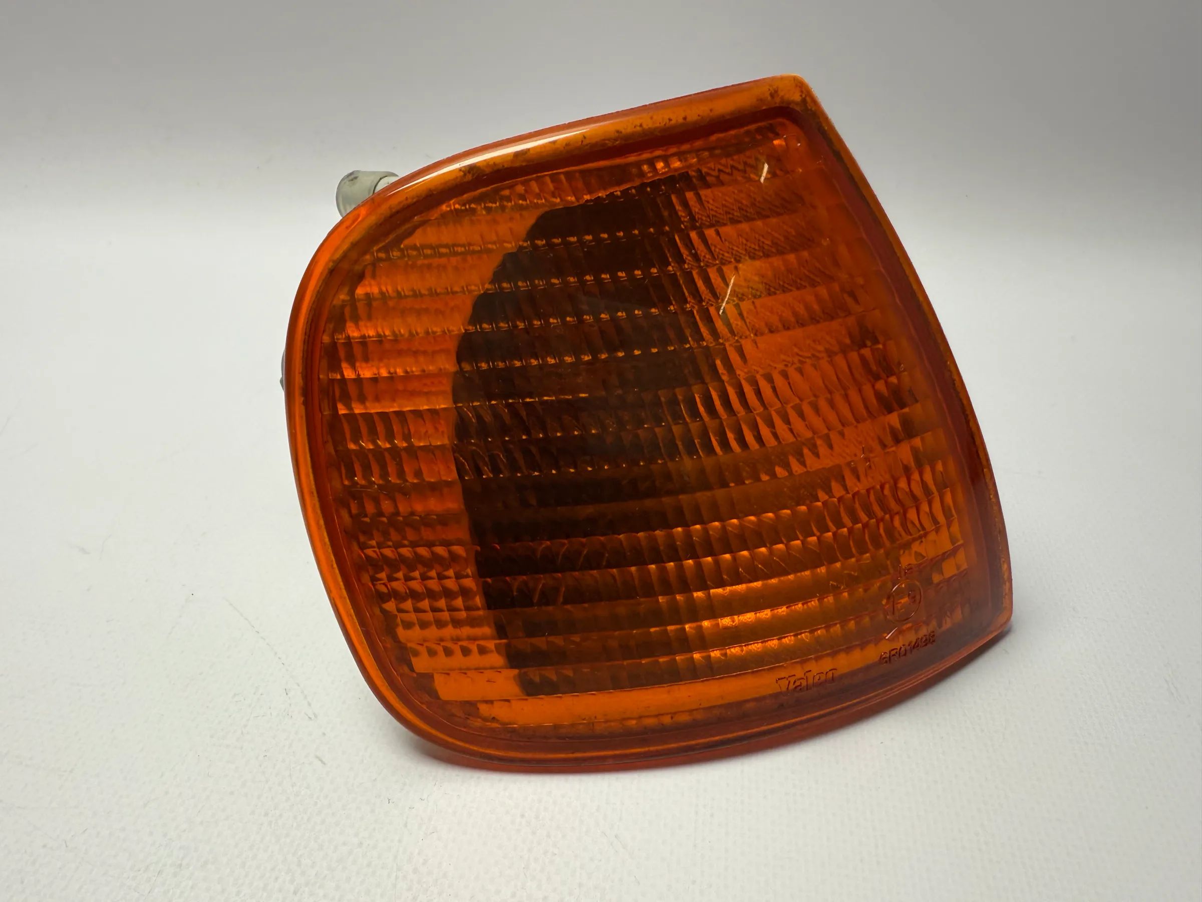 Original VW Caddy 9KV/ 9KVF indicator right Valeo 6K5953050B 