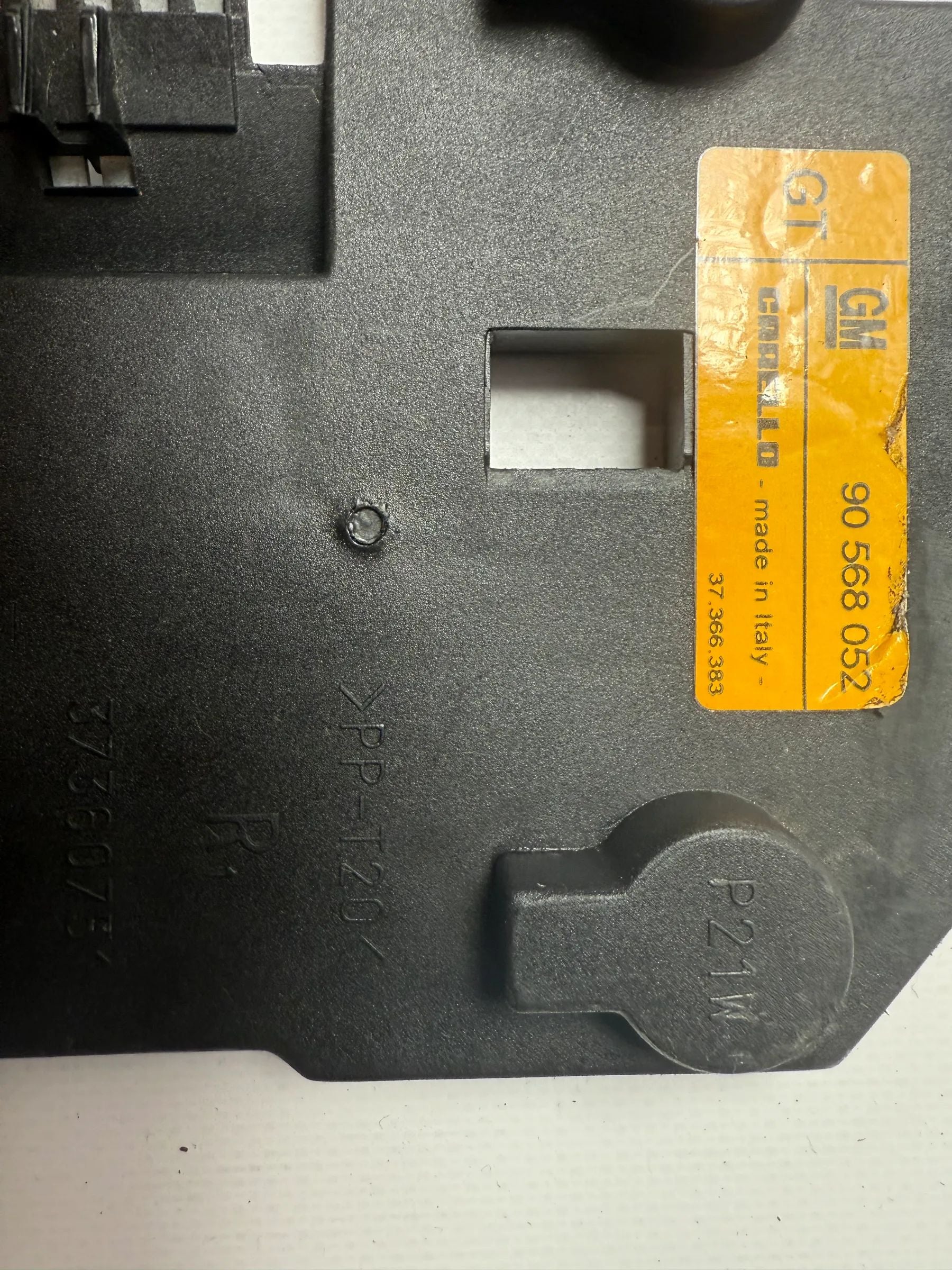 Оригинальная правая боковая оптическая балка заднего фонаря Opel Вектра B 1.8 95-99 37360751 Auto-veritas