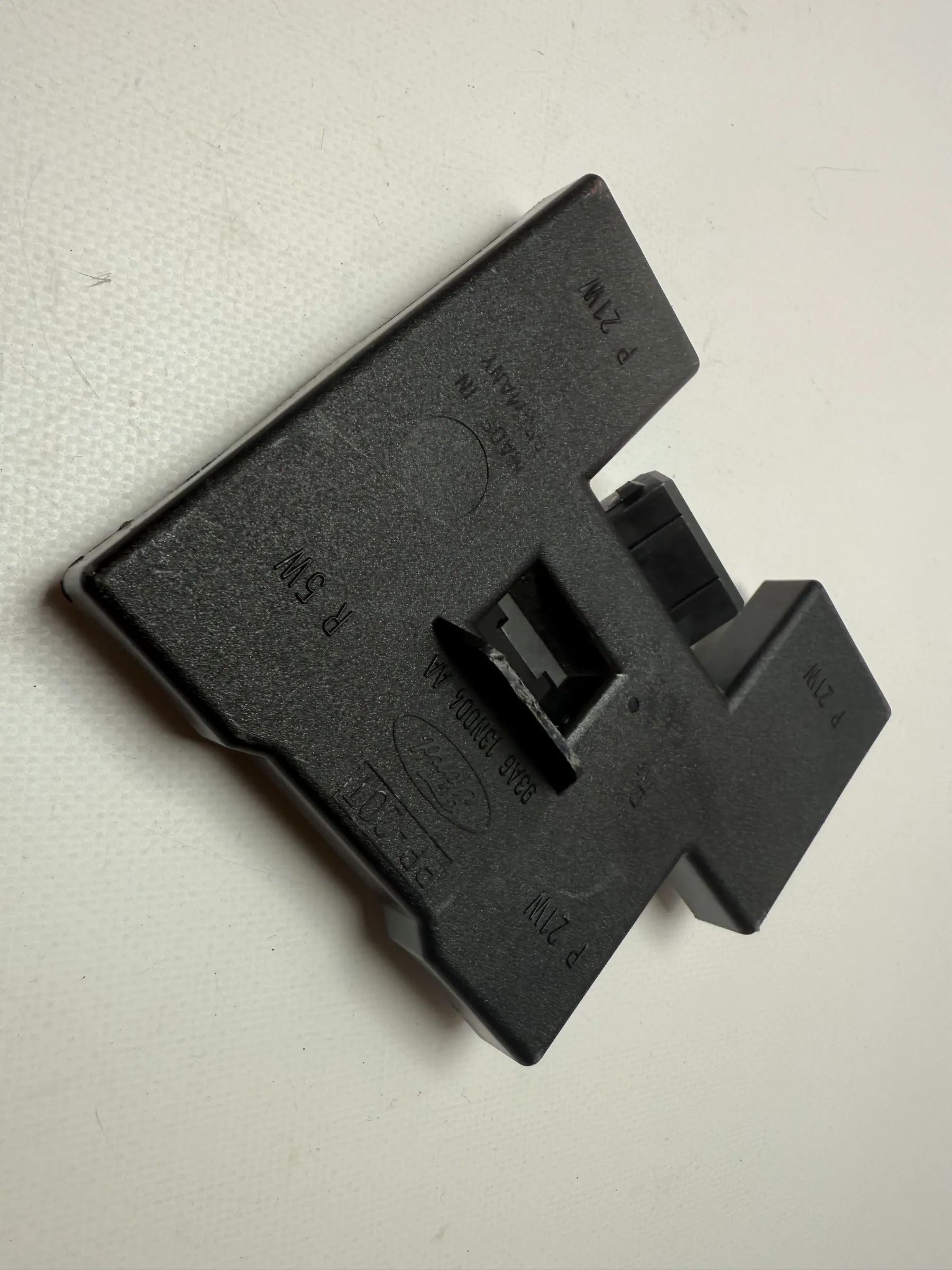 Porta lámpara original Ford Escort 16V faro trasero derecho 93AG13N004AA