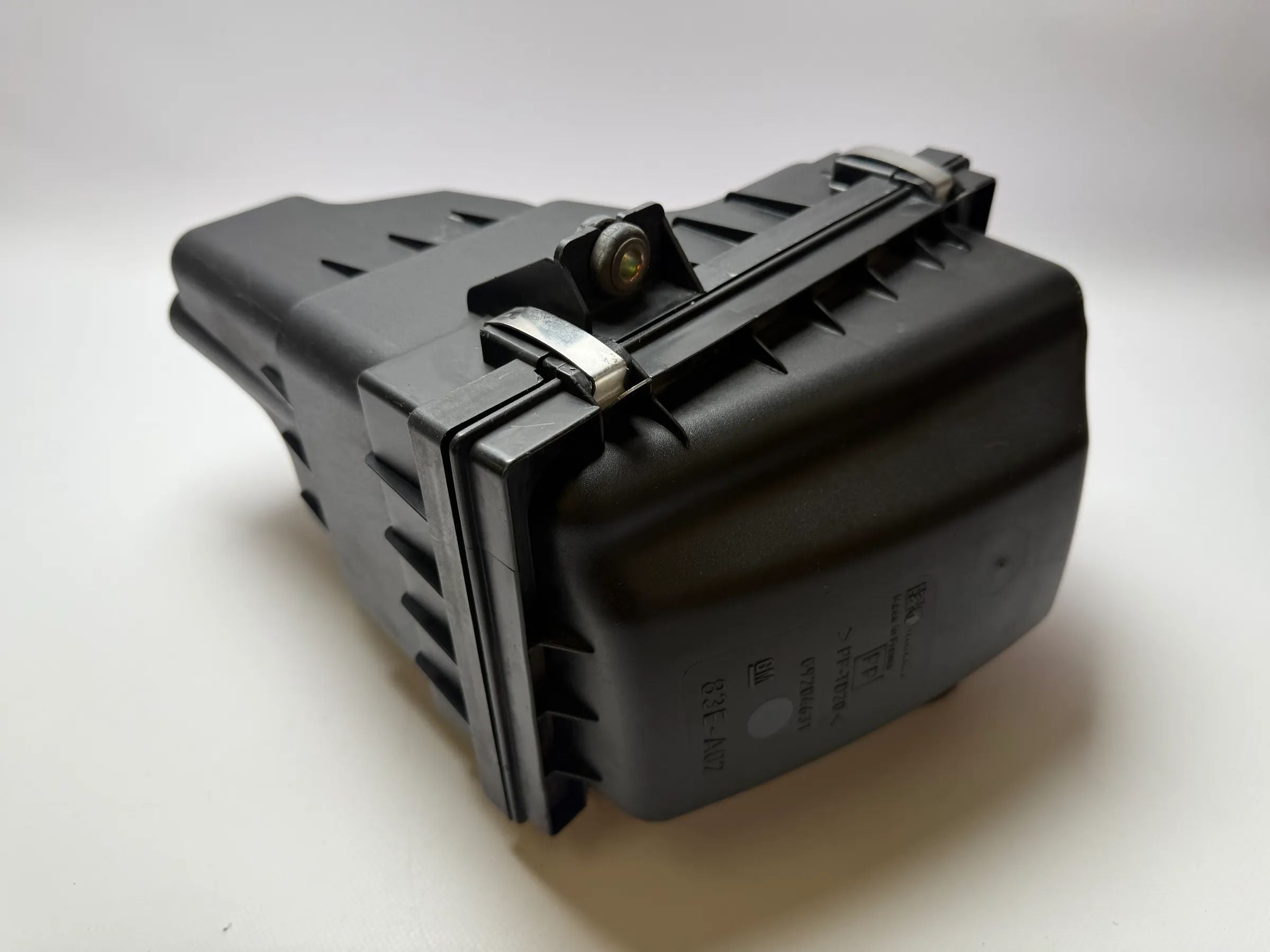 Originele Opel Agila A Luchtfilterkast Luchtfilterhuis 09204631