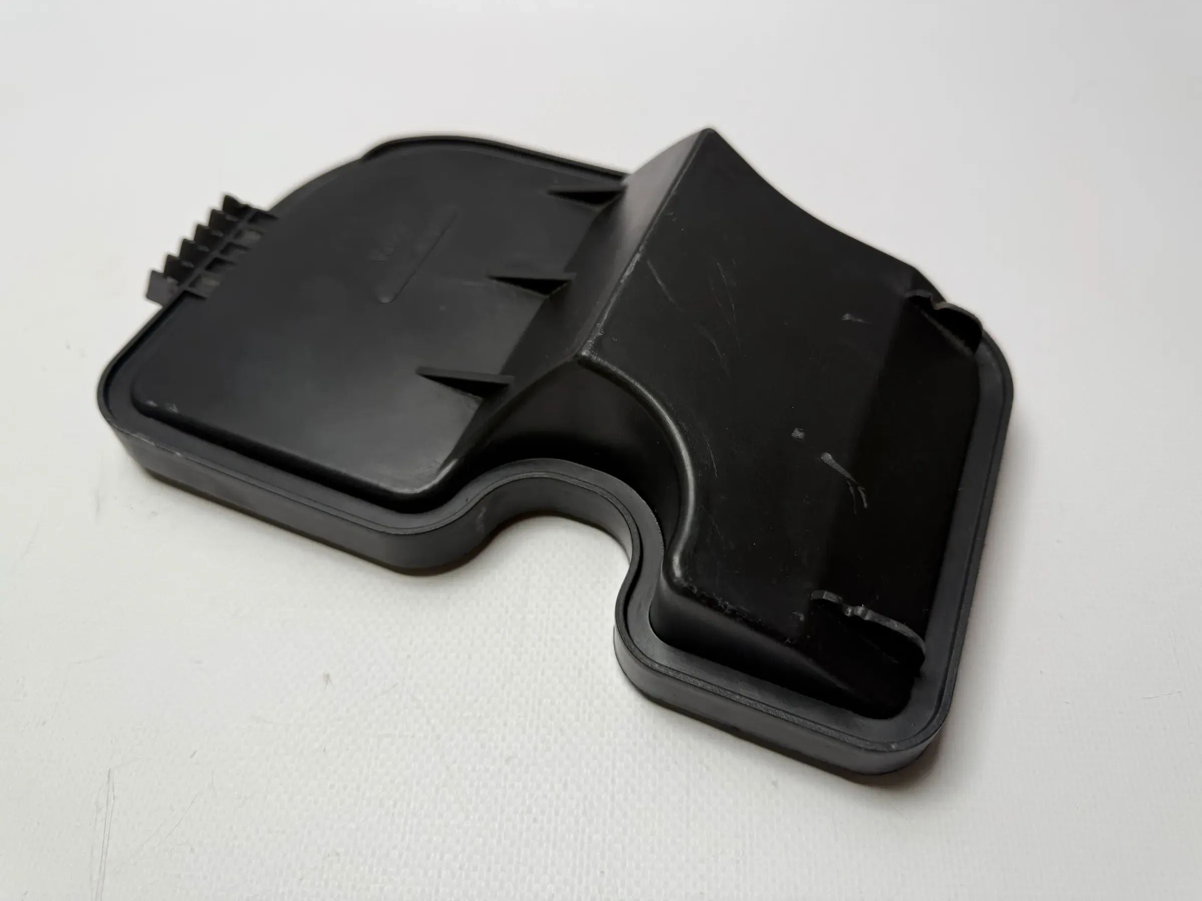 Oryginalna Pokrywa Reflektora Lewa Fiat Punto (188) Valeo 89100452 008SX