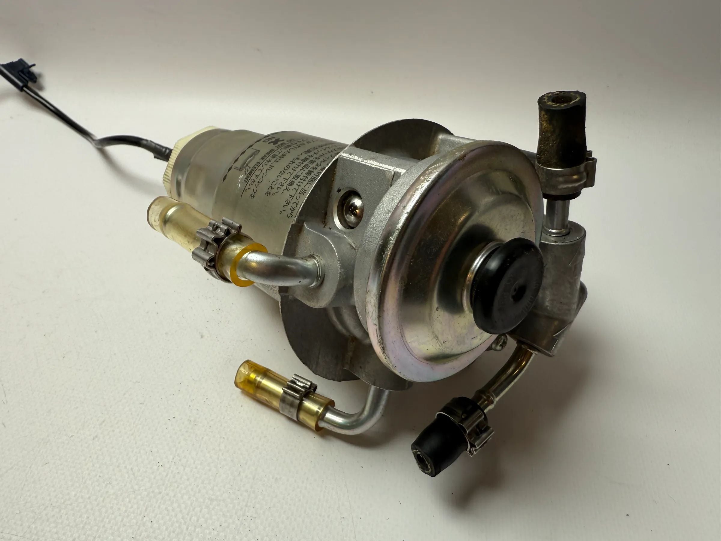 Filtro de combustible original Toyota Urban Cruiser 1.4 D-4D 66kw 186100-6250