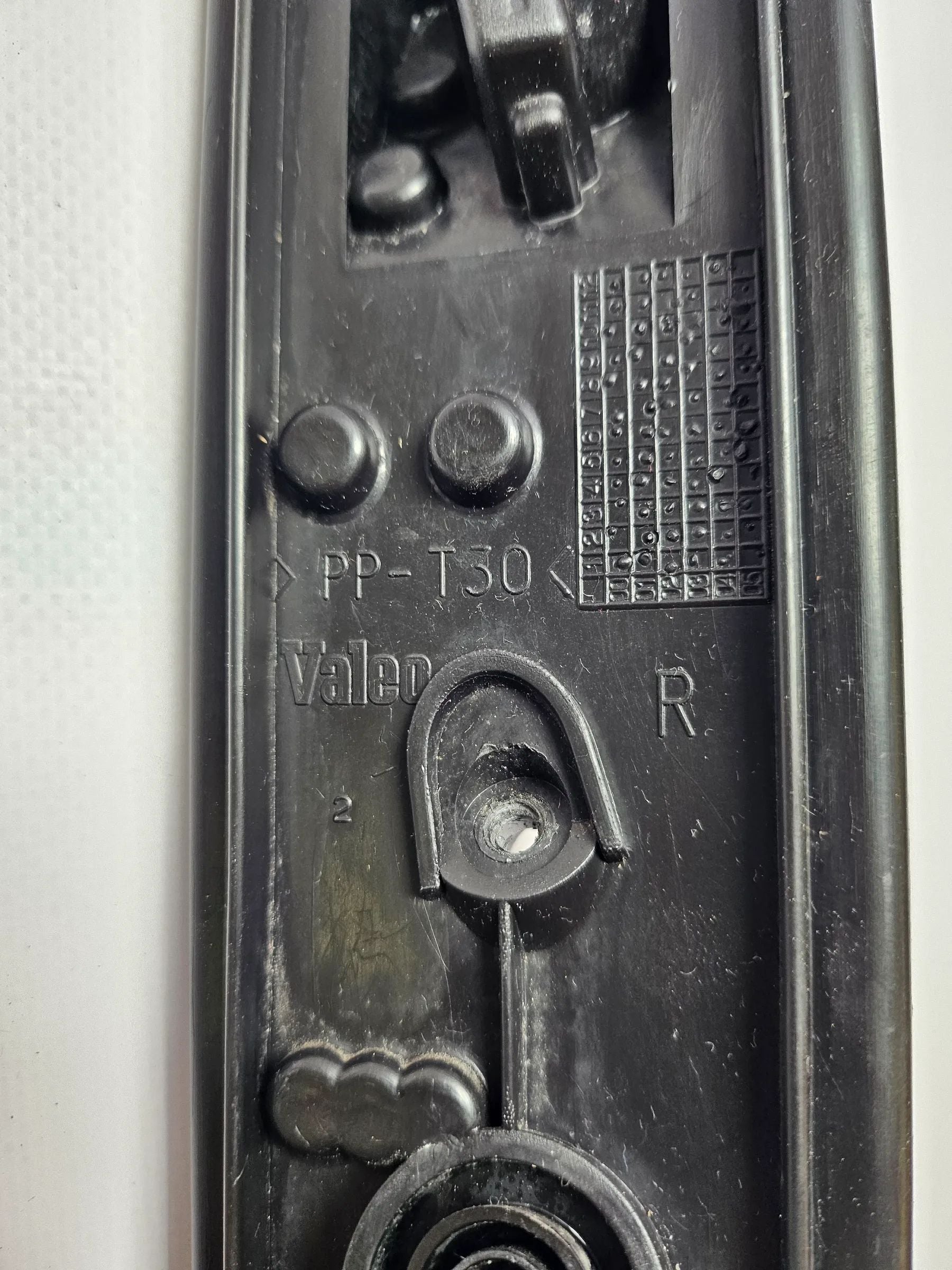 originele OPEL CORSA C F08 Lampendrager voor rechter achterlicht 89307501