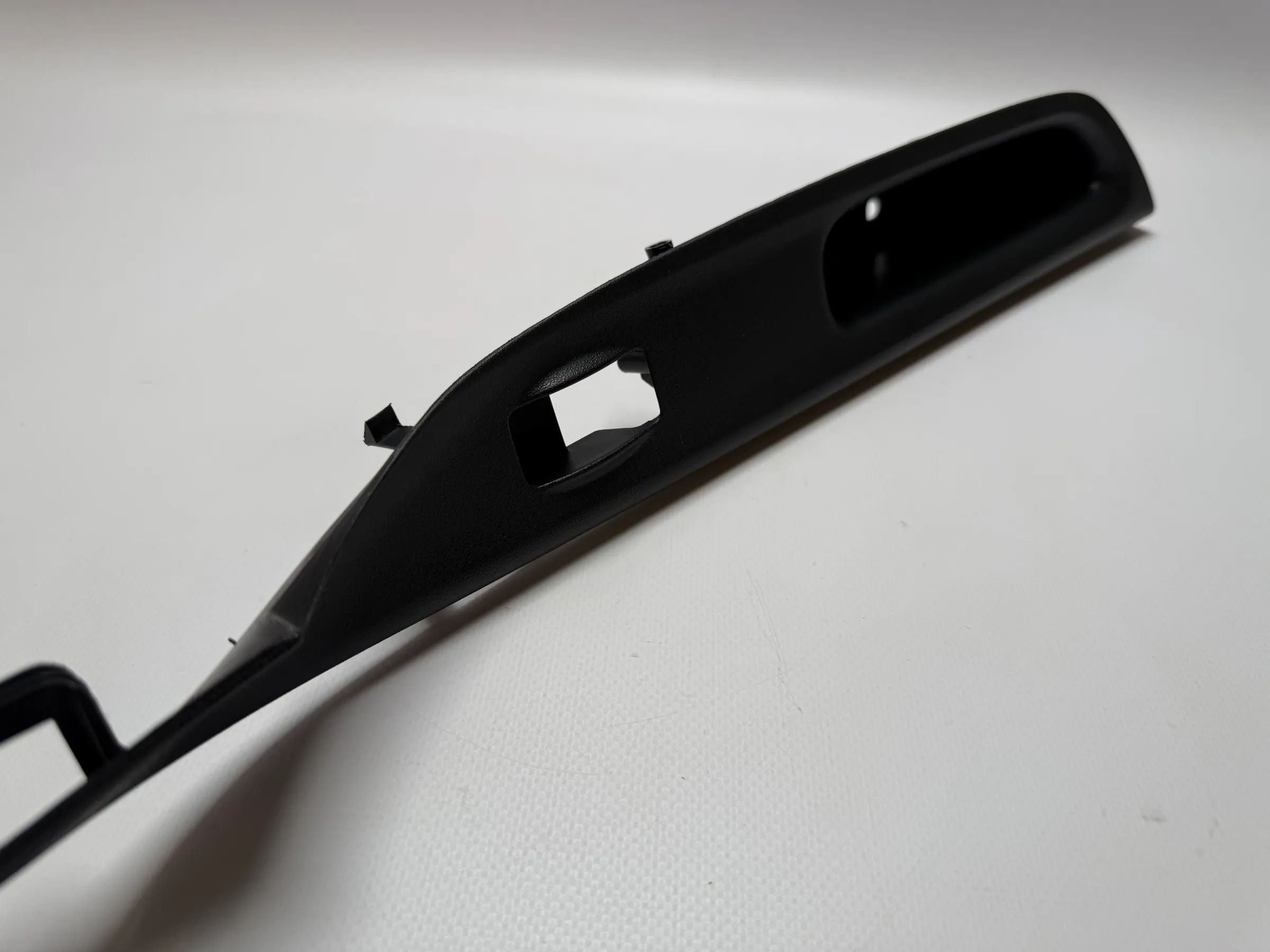 Original Mazda 6 (GY, GG) Moldura Interruptor Elevalunas Derecho GJ6A-684L1