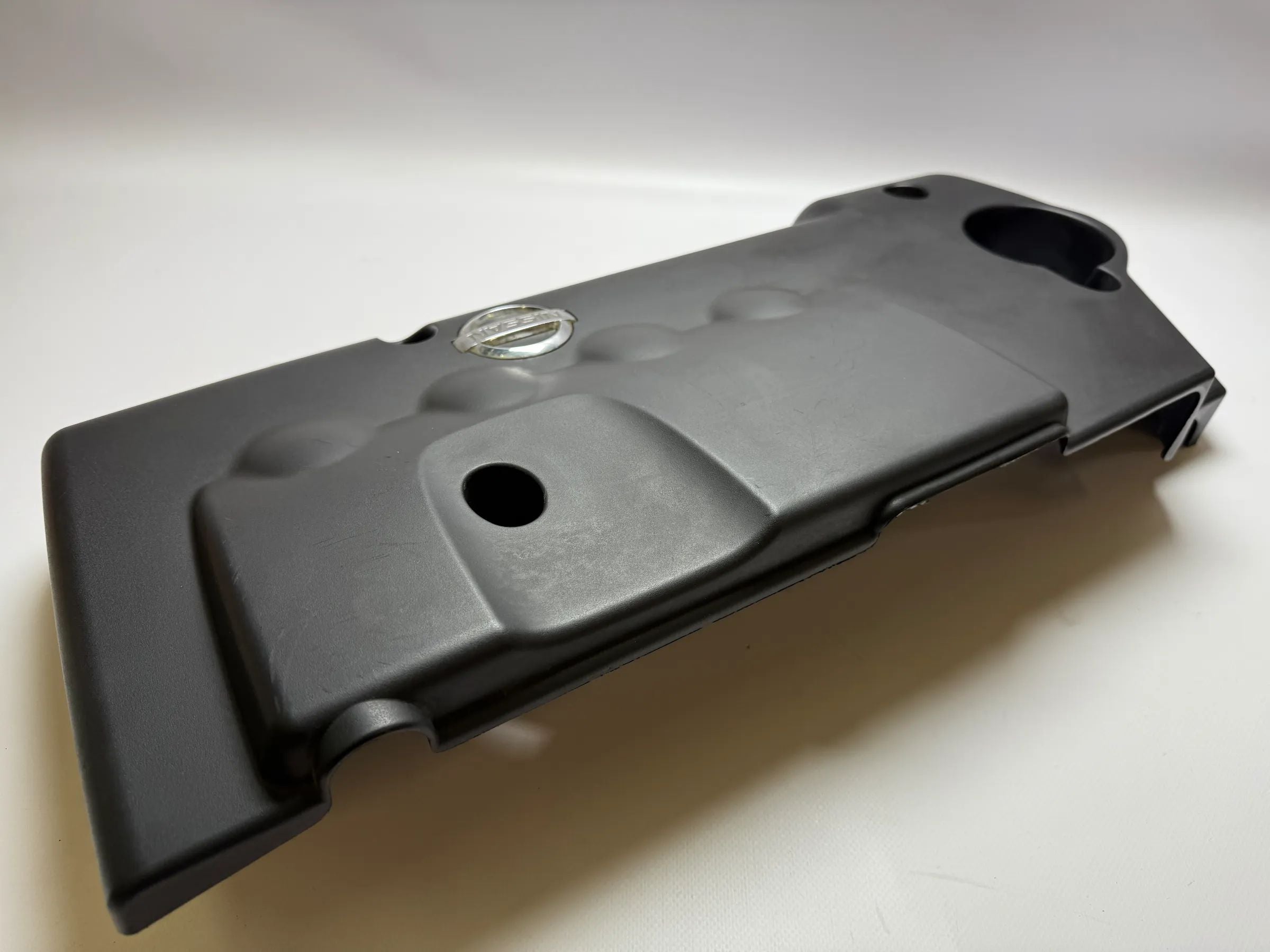 Cubierta de motor original NISSAN PRIMERA BERLINA (P12) 2001 PA6GF10MF20