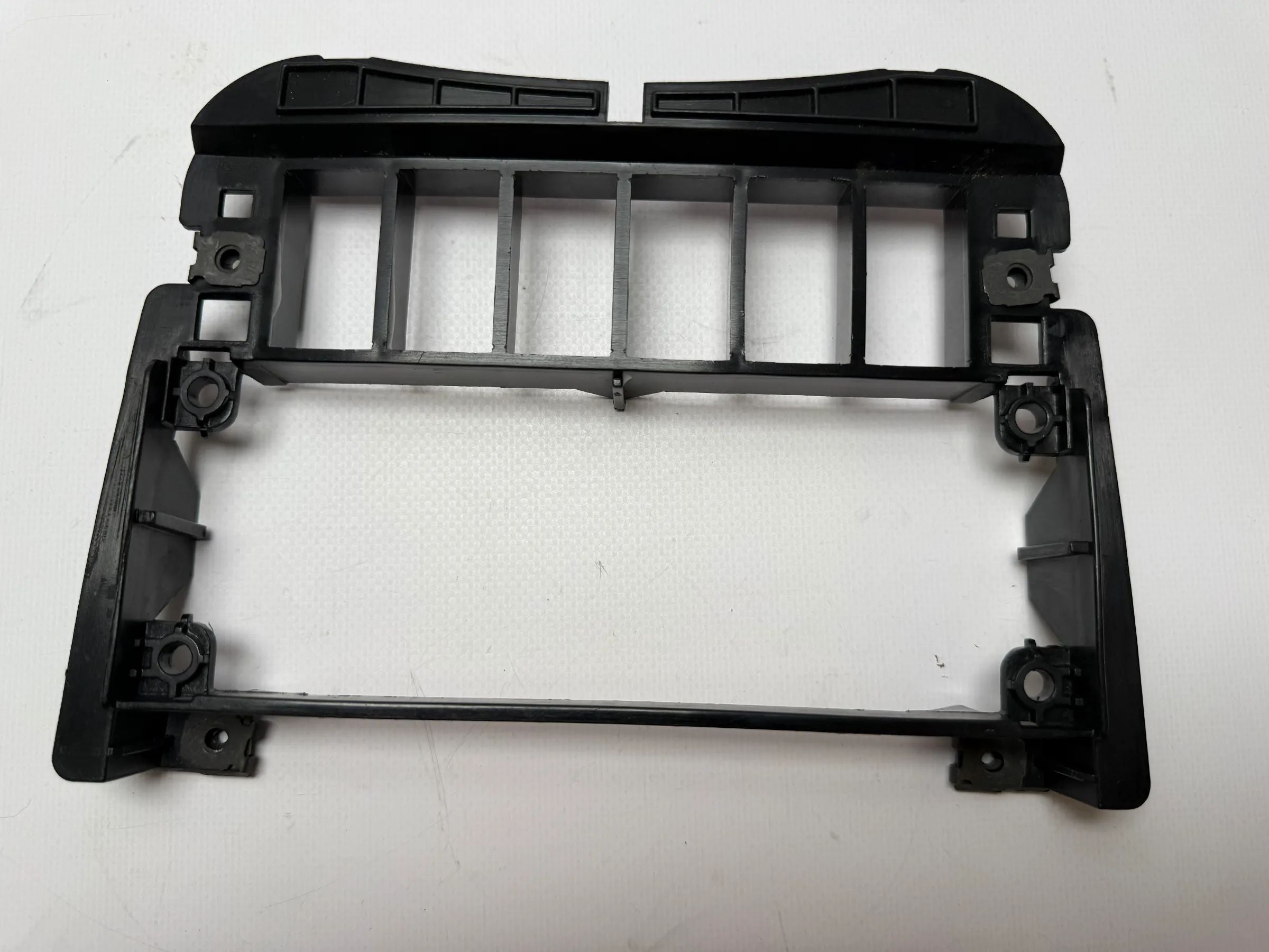 Originale Cornice Montaggio Riscaldamento VW Polo / Seat 6N0858305C