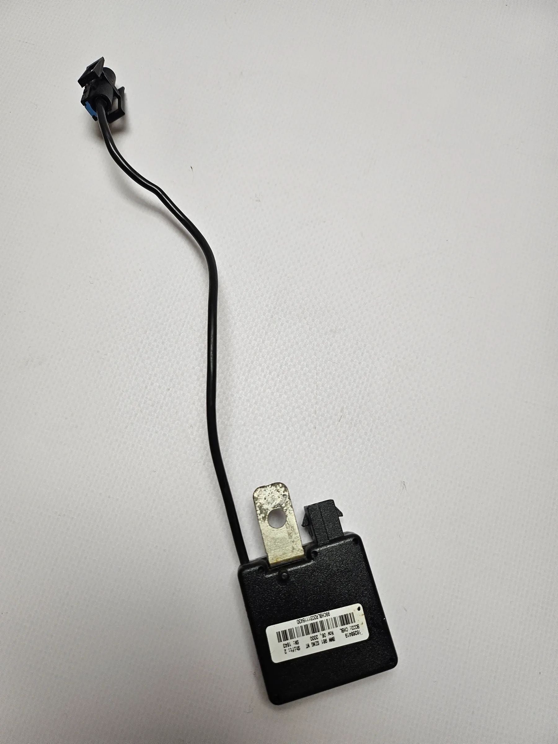 Orijinal BMW E39 X5 E53 Anten Güçlendirici Parazit Filtresi 8380945