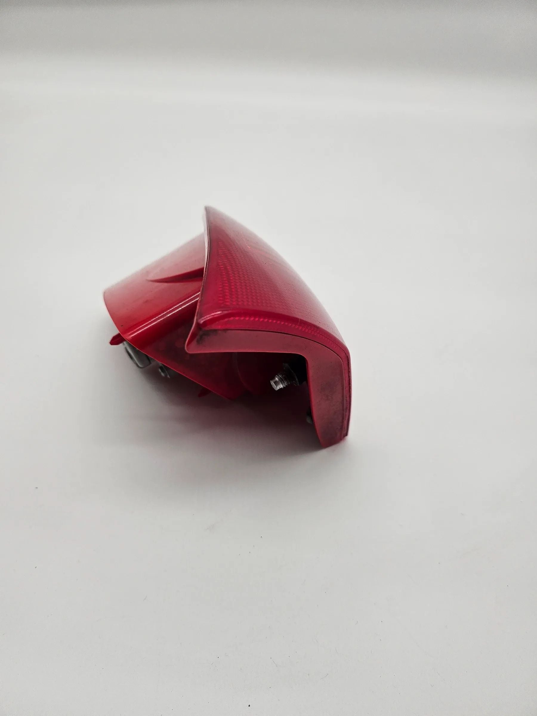 originele Alfa Romeo 147 originele achterlicht achterlamp links binnen 46556346