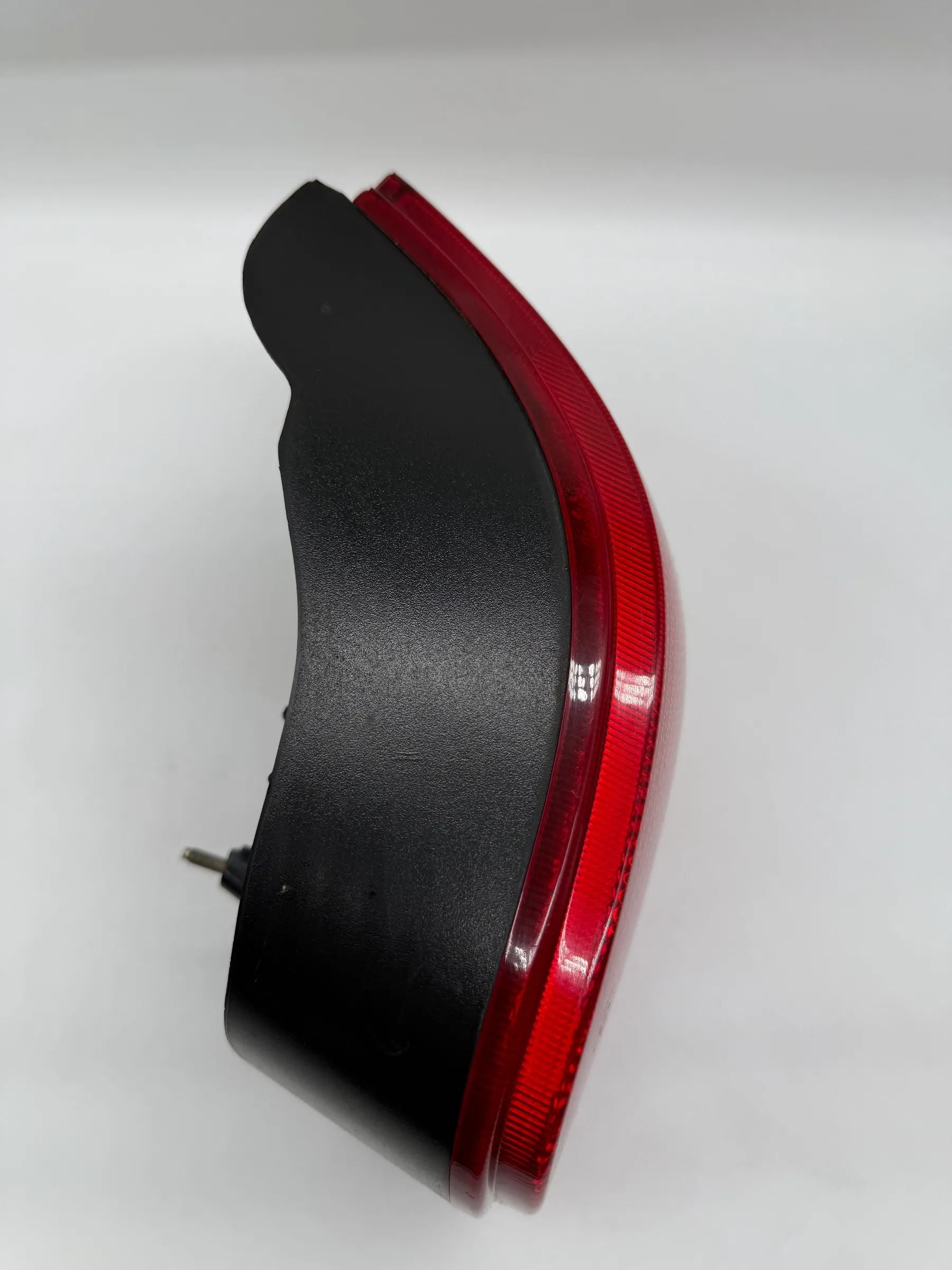 VW Golf 4 IV Piloto Trasero Derecho 1J6945112t