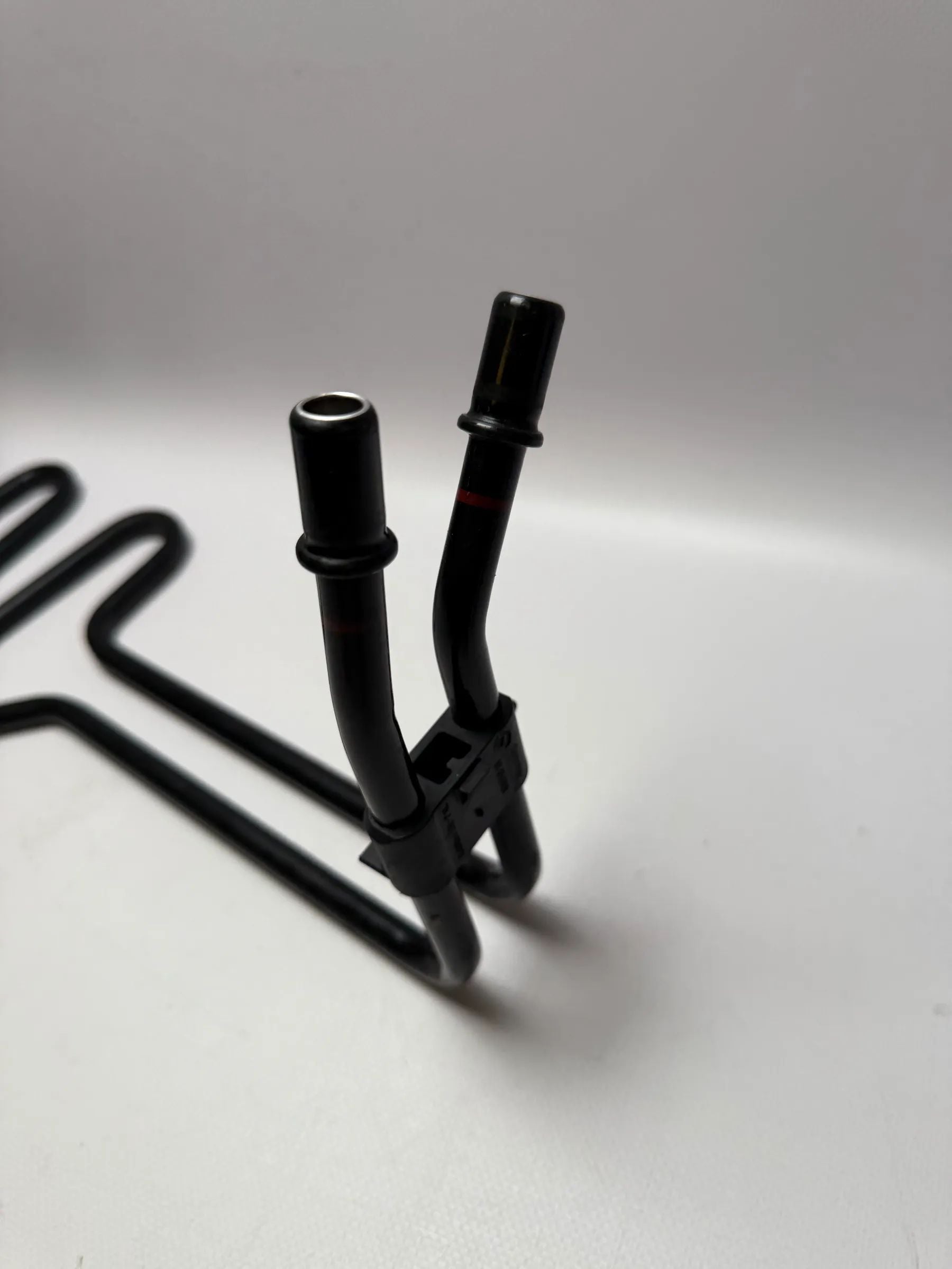 Oryginalna przewód chłodzenia wspomagania BMW 1er E87 116i 3213519.12 7527134-04