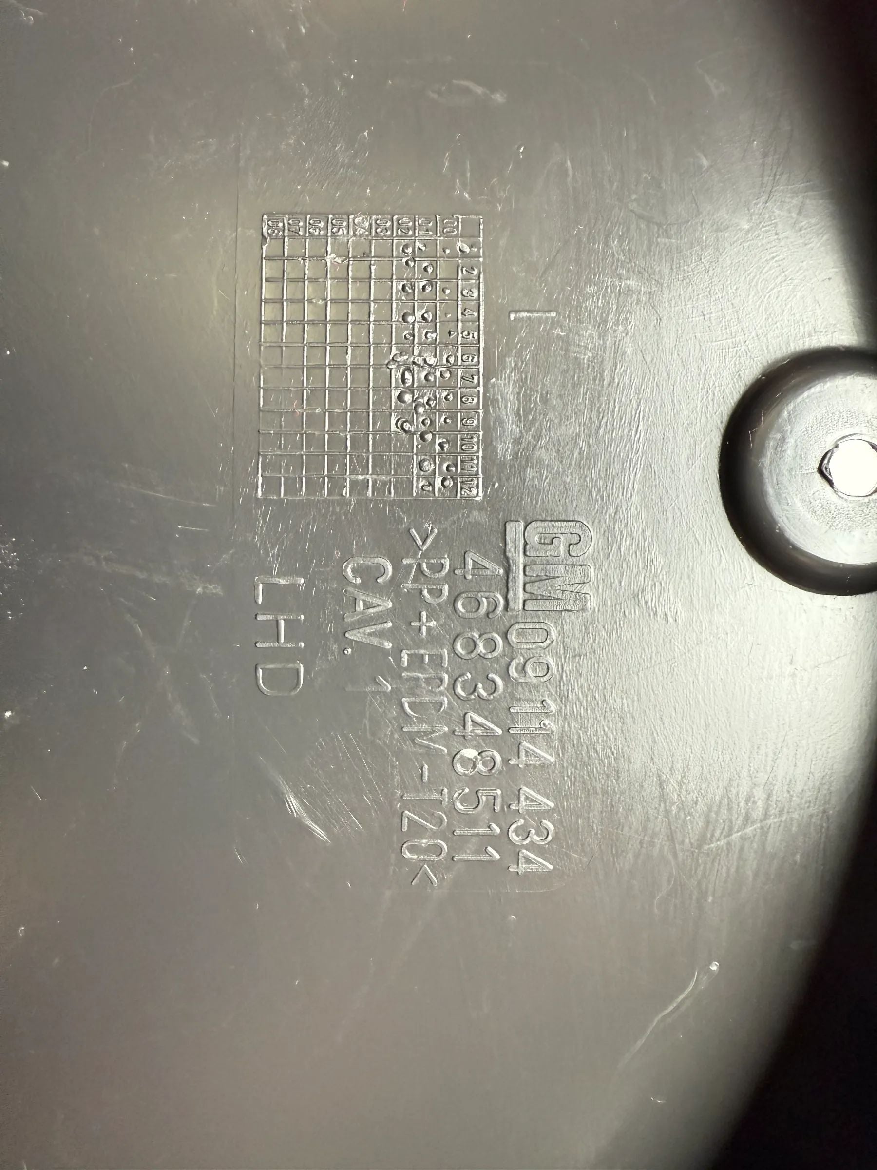 Original OPEL Corsa C / Tigra Moldura do Painel de Instrumentos Conta-Kilómetros 09114434