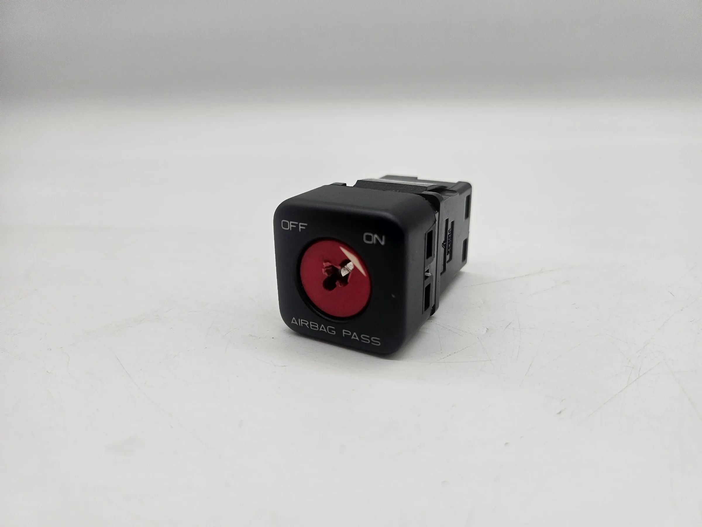 Orijinal Citroen Xsara Picasso N68 Airbag Anahtarı 96373645XT