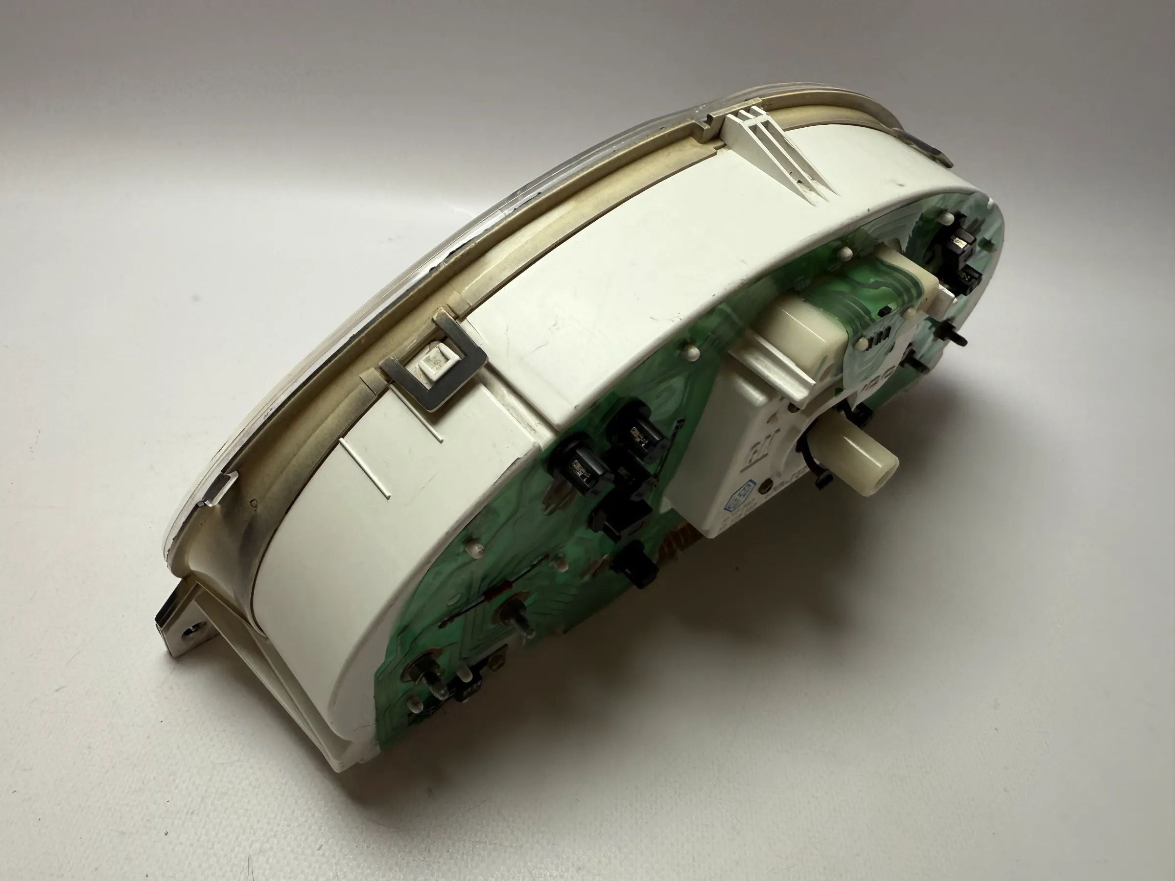 Oryginalny Opel Corsa B 1.0 Zegar Licznik 90484148 - 90386322 Licznik