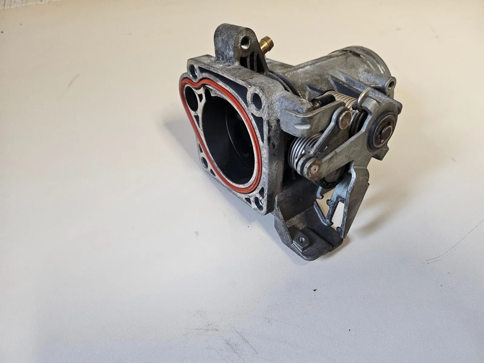 Оригинальная дроссельная заслонка/впускной патрубок BMW E36 M43, 13.54-1247594 - Auto-veritas