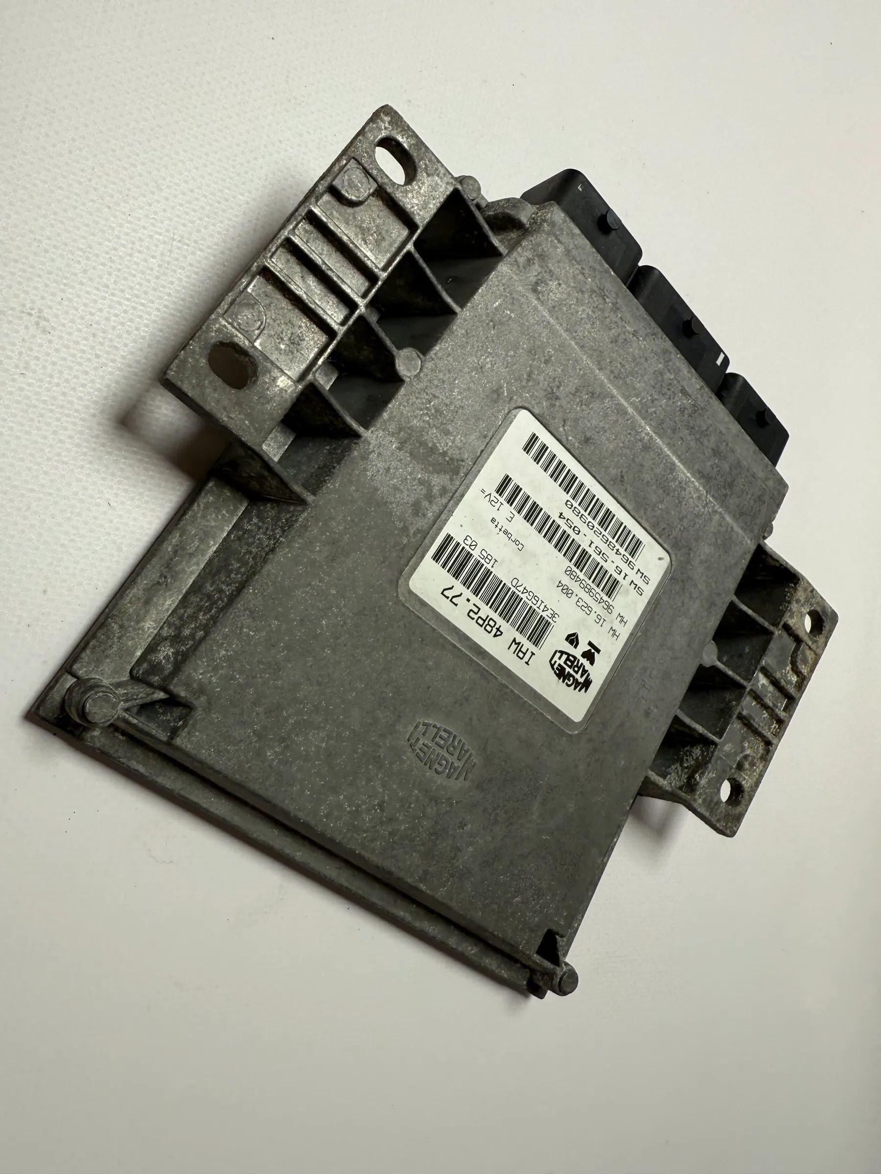 Original Peugeot 206 SW Break 1,4 Centralina Motor ECU IAW48P2.77 / 9645989480