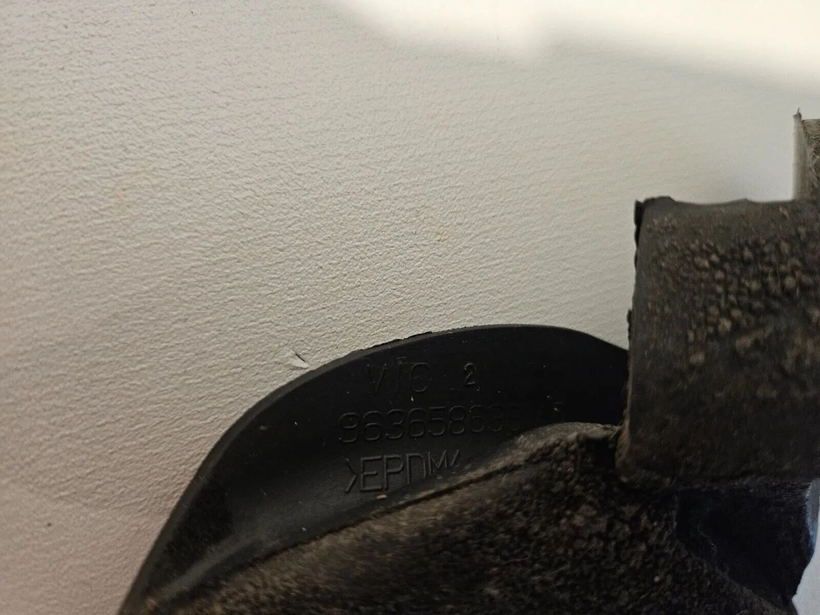 Junta original del marco de la ventana HR exterior 9636586380 Peugeot 206 CC Año 03