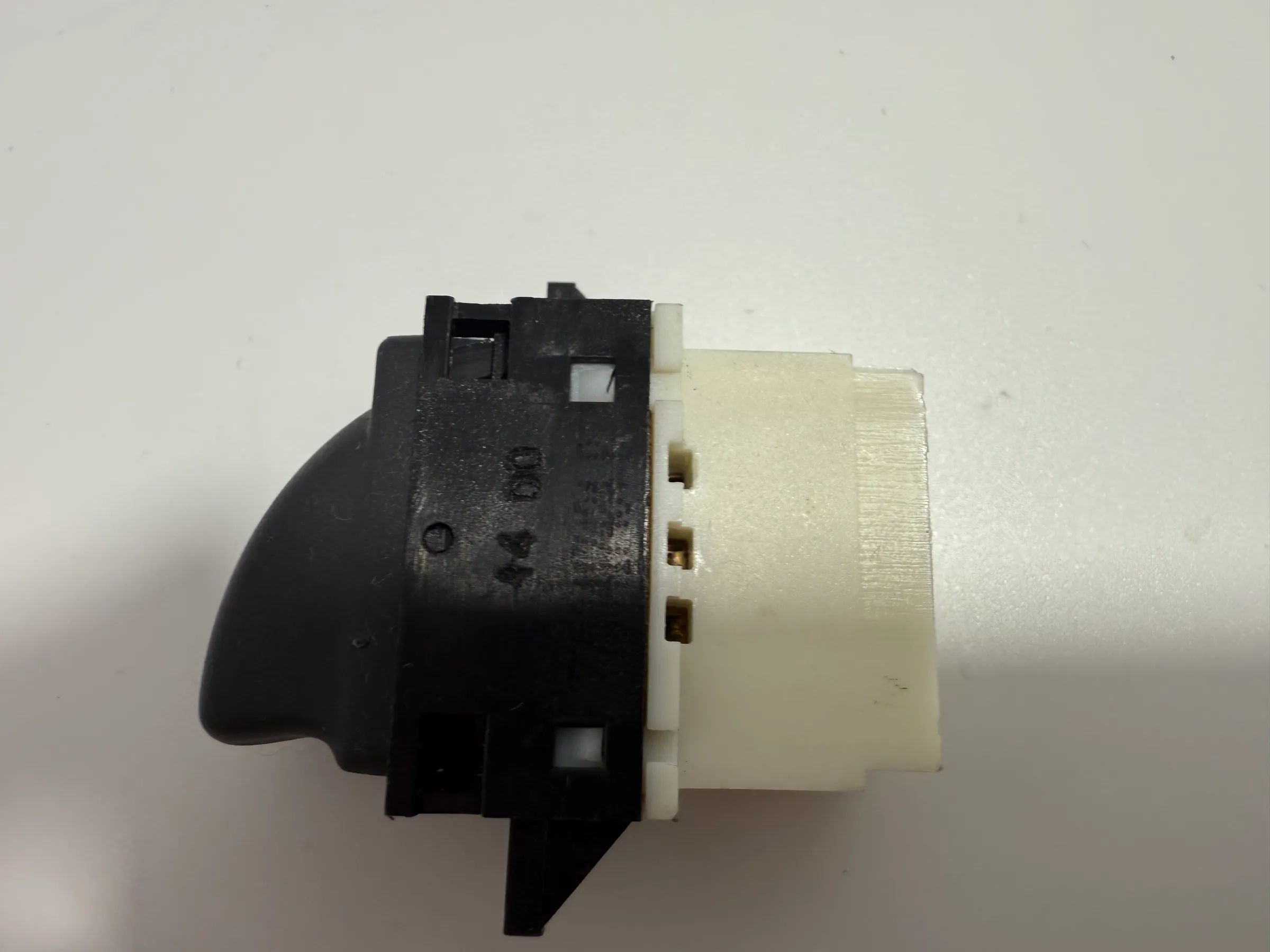 Original Renault Laguna I (B56 / 556) 1.8 Manípulo Vidro Elétrico Branco 7700417486