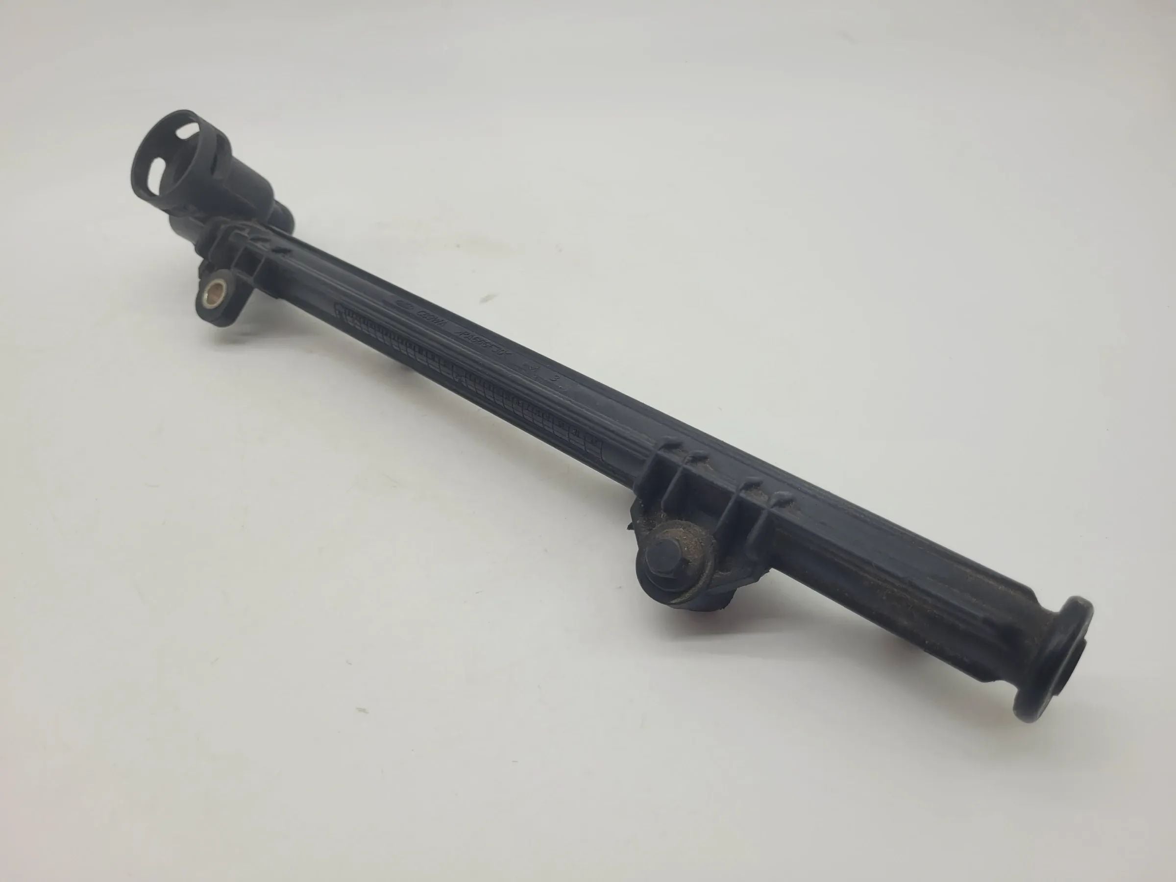 Ford Fiesta IV 4 Kraftstoffverteiler Einspritzleiste 98BF-9E317-AA (Original)